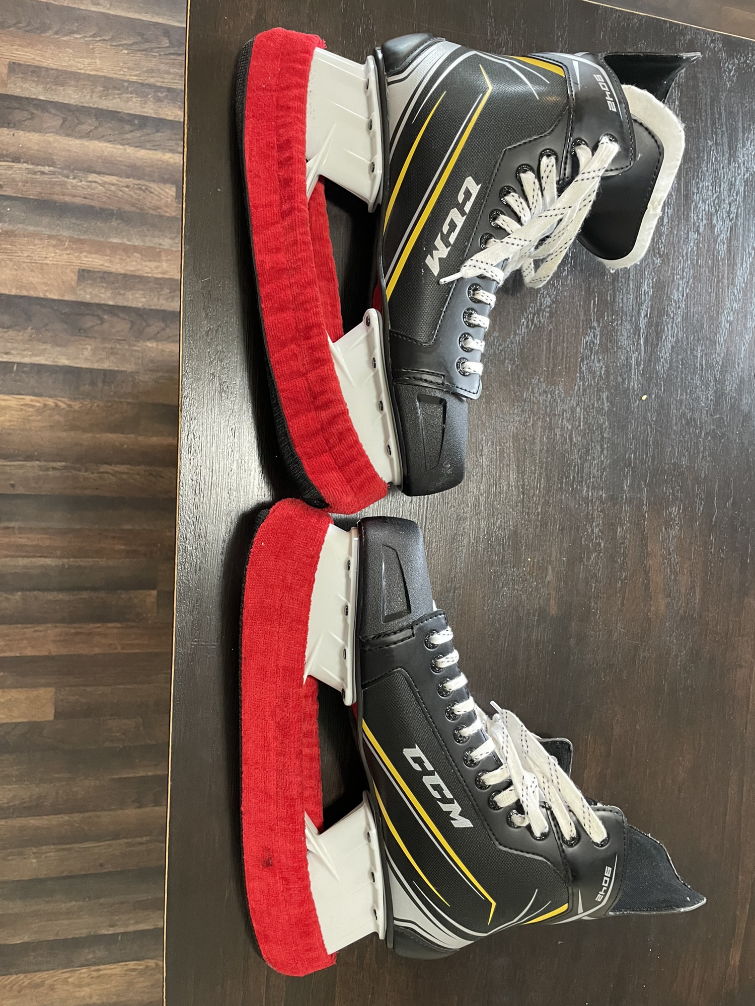 Senior CCM Regular Width Size 13 Tacks 9042 Hockey Skates SidelineSwap