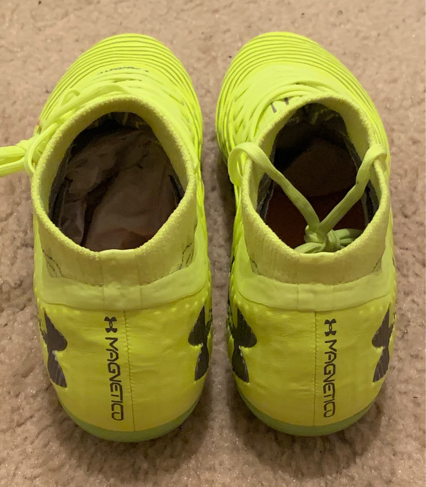 ua magnetico control pro mdfg