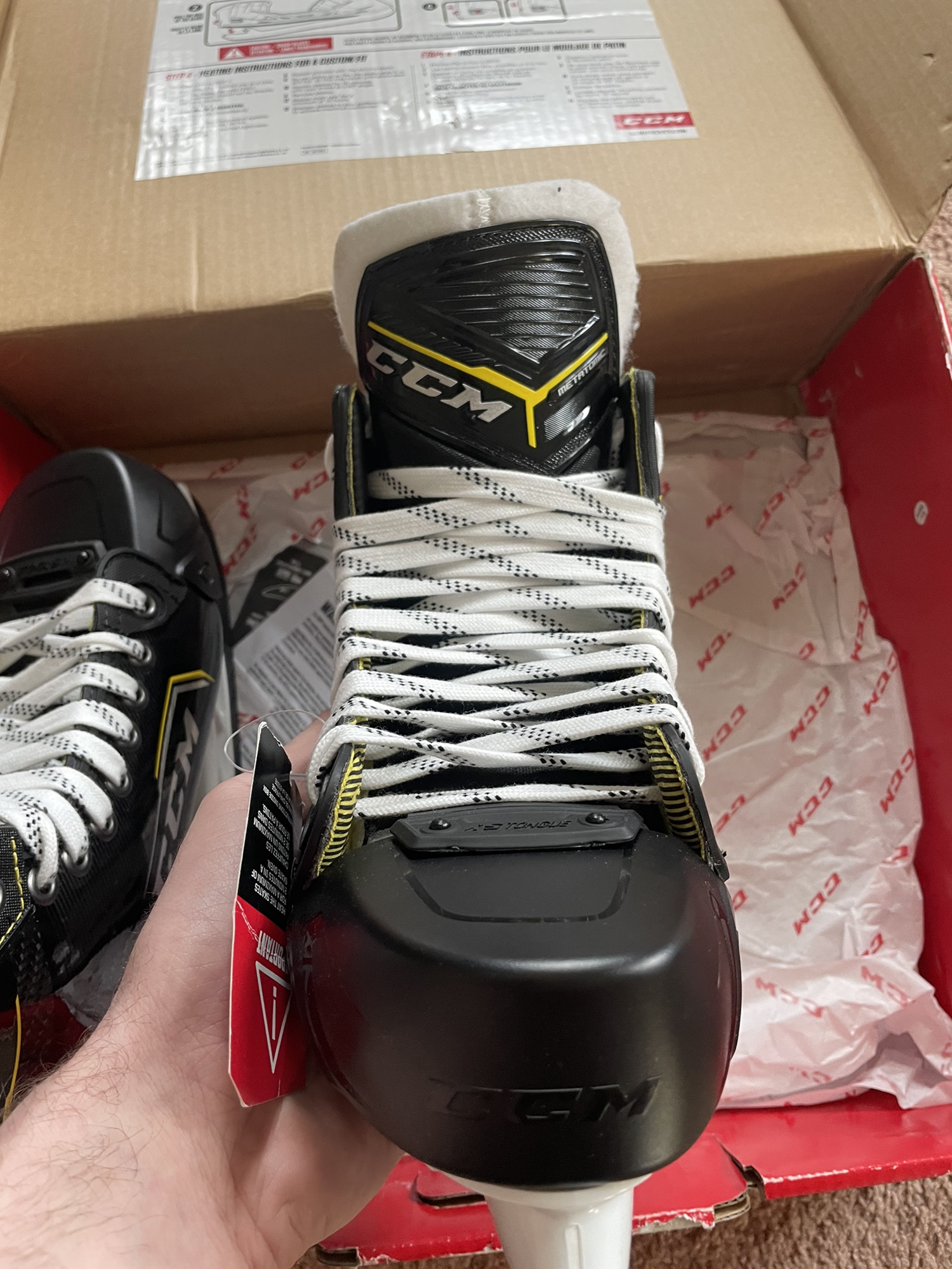 New CCM Regular Width Size 8 Super Tacks AS3 Pro Hockey Skates SidelineSwap