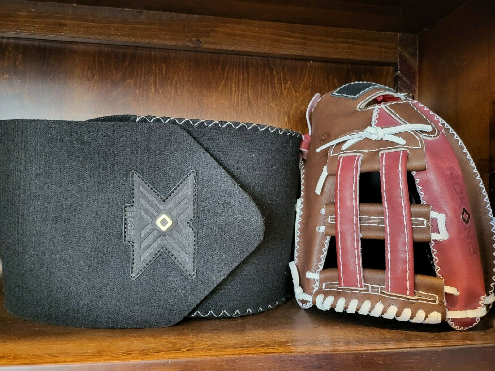 Nokona Edge X Red & Brown OneofaKind RHT 12.75" OUTFIELD SidelineSwap