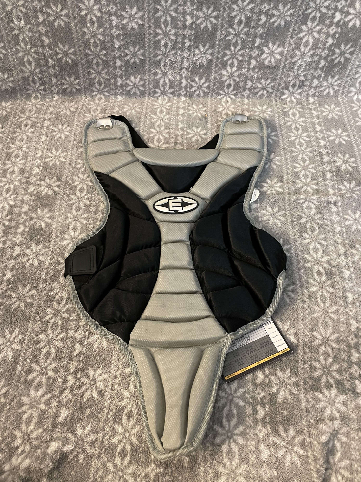 New Easton Catcher's Chest Protector Size 13" SidelineSwap