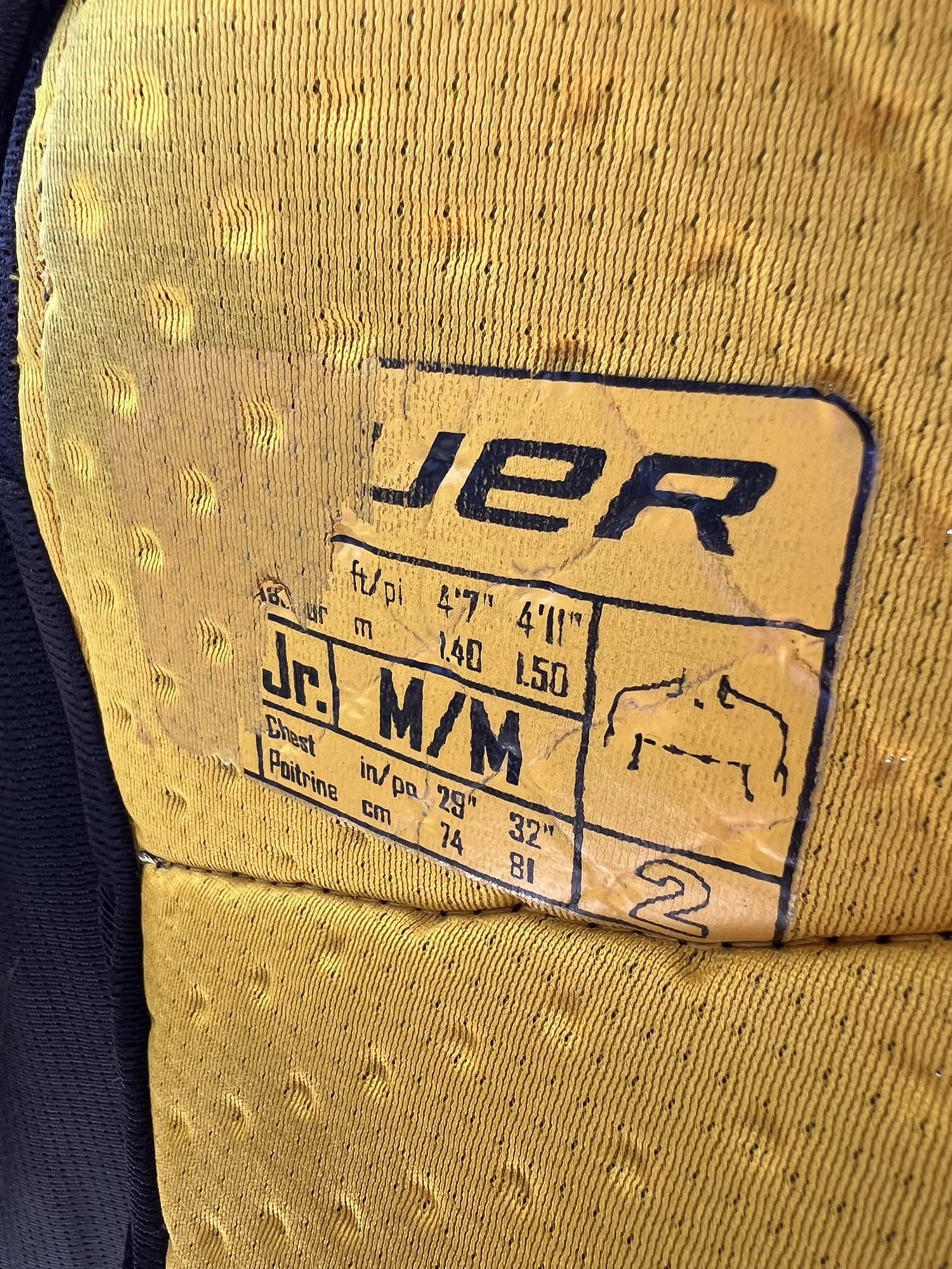 Junior Medium Bauer Supreme TotalOne MX3 Shoulder Pads SidelineSwap