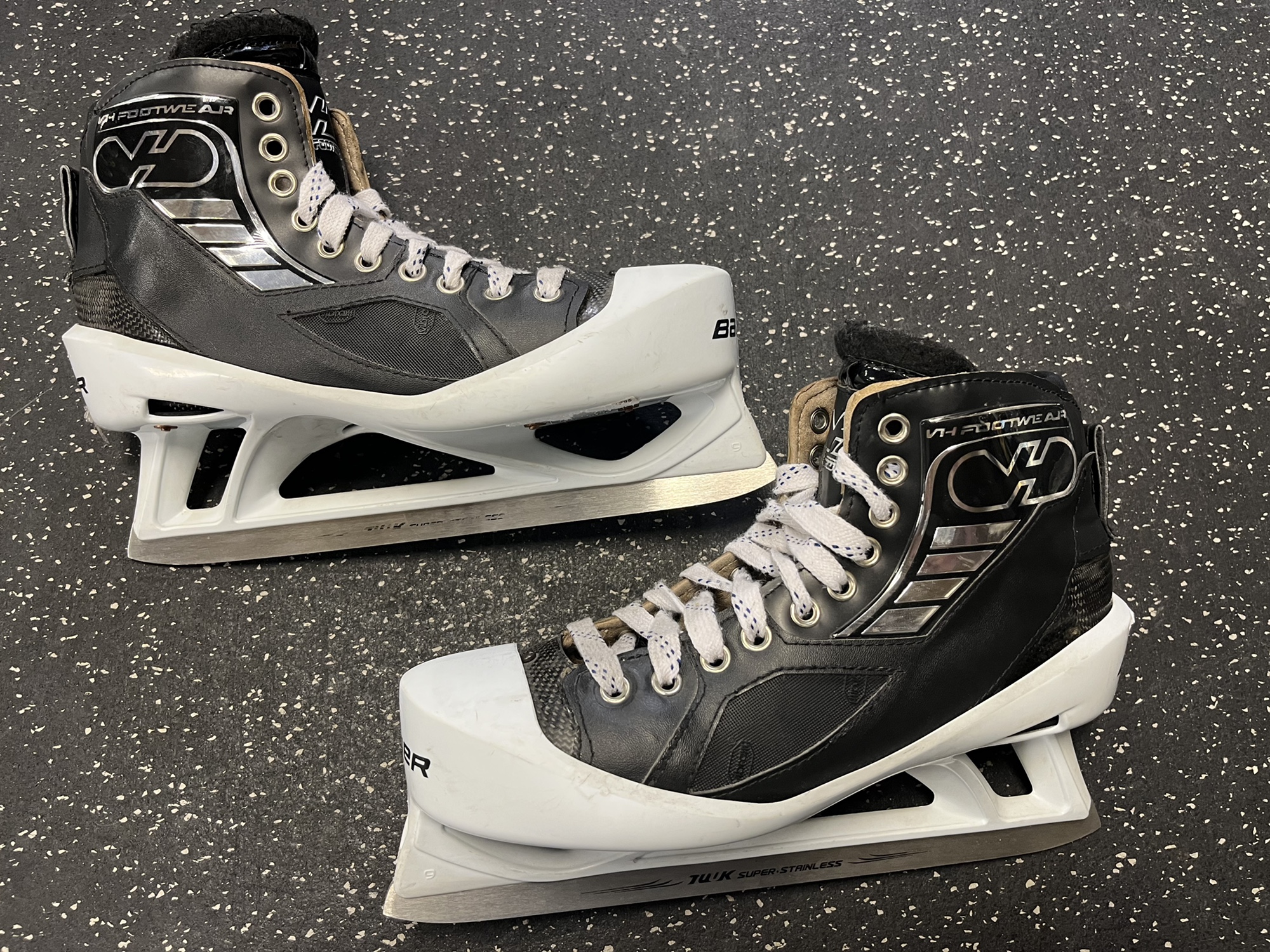 Used VH Regular Width Pro Stock Size 9 Custom Pro Hockey Goalie Skates SidelineSwap