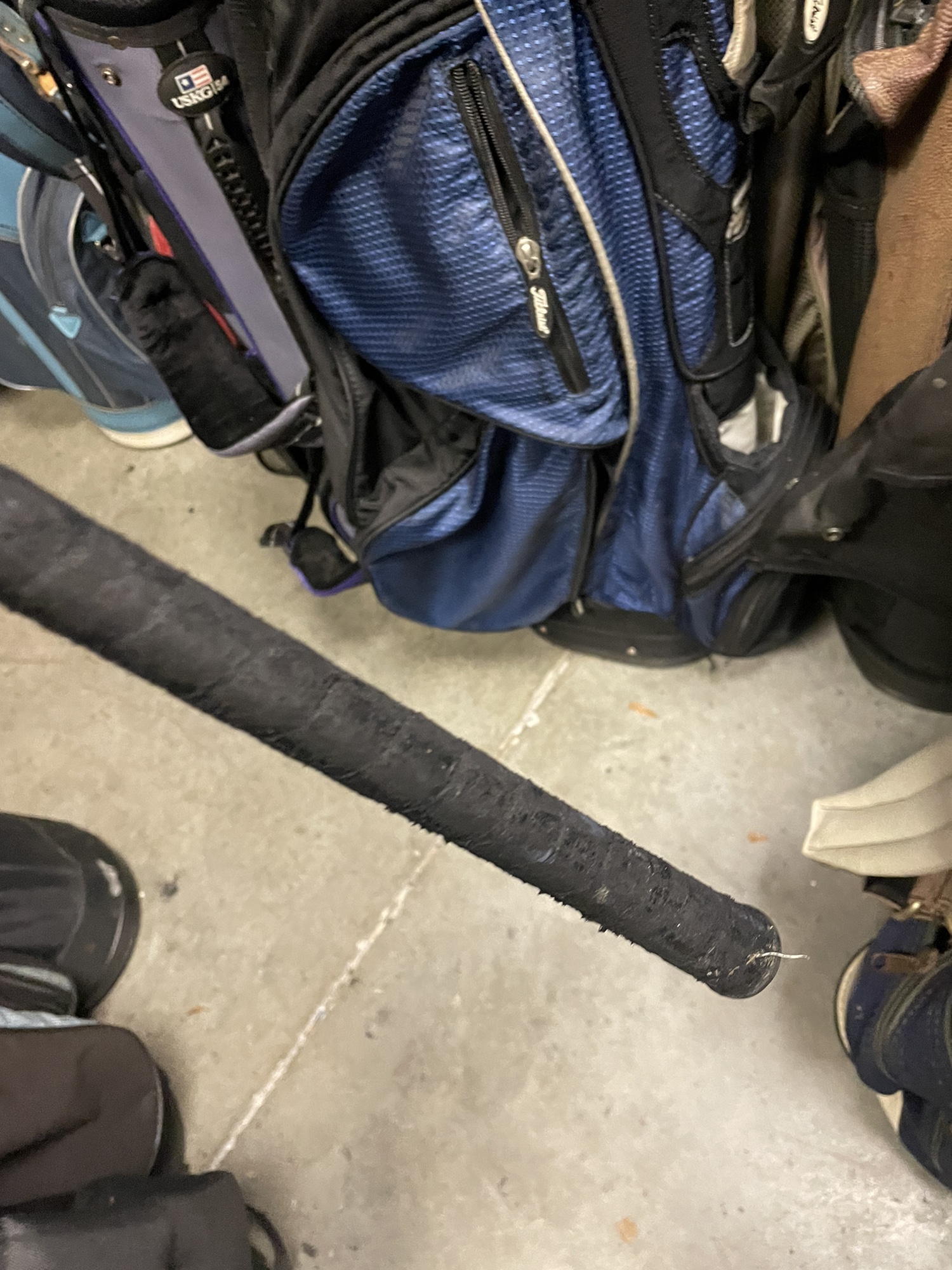 Golf clubs Powerbilt Dynasty 6 pc iron set SidelineSwap