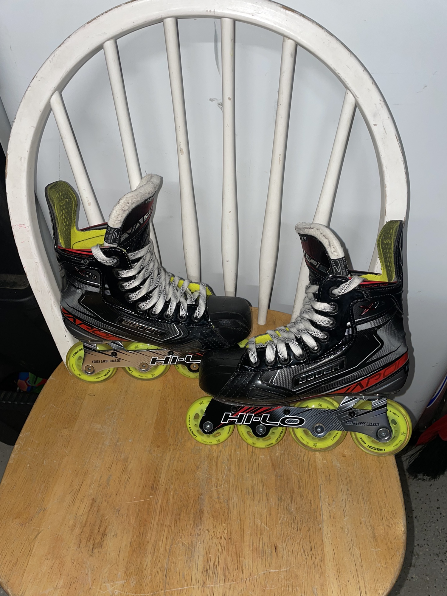 Used Bauer Wide Width Size 2 Vapor X2.9R Inline Skates SidelineSwap