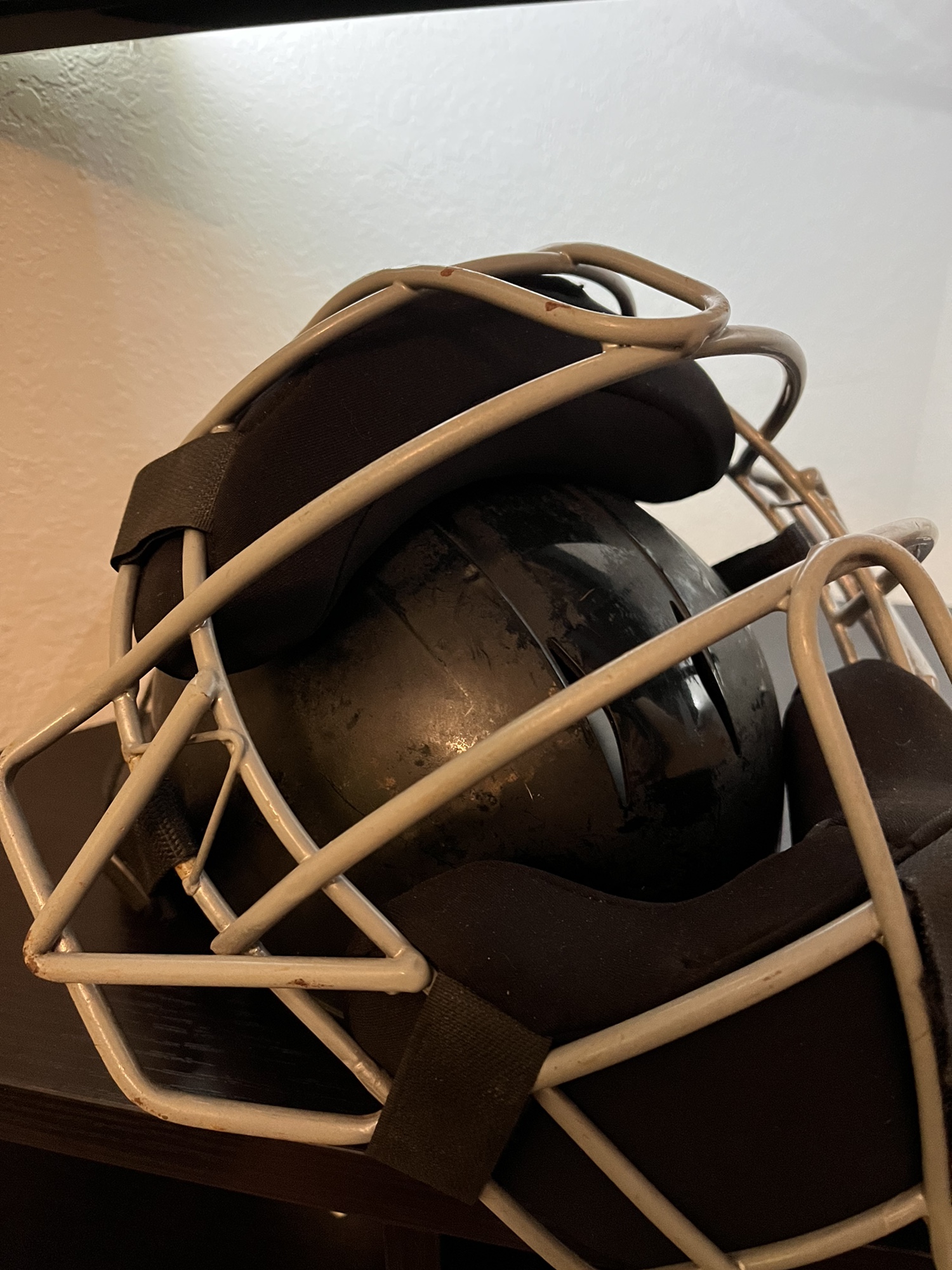 Easton skull cap and mask SidelineSwap