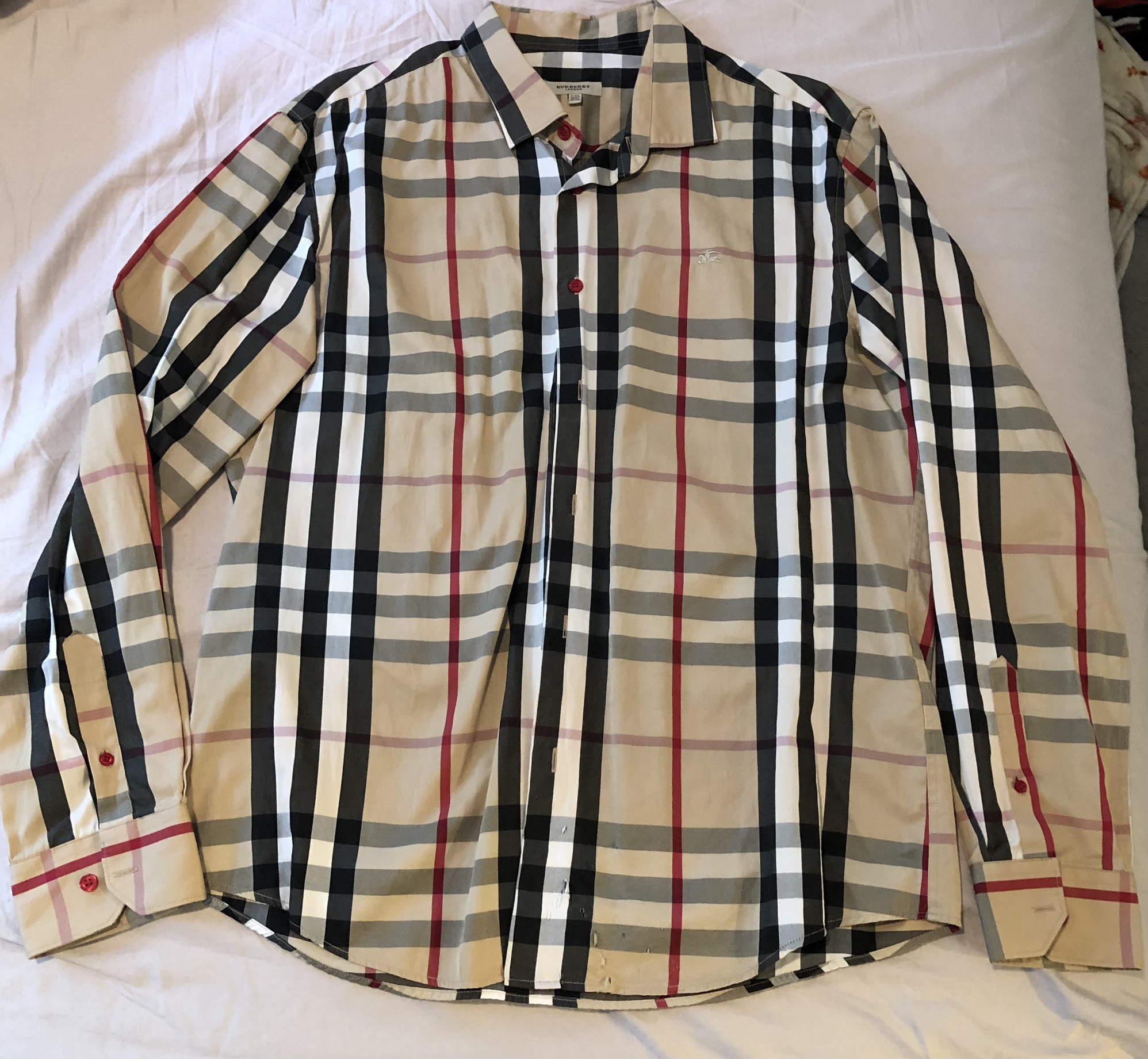 Burberry Men’s Button Down Shirt SidelineSwap