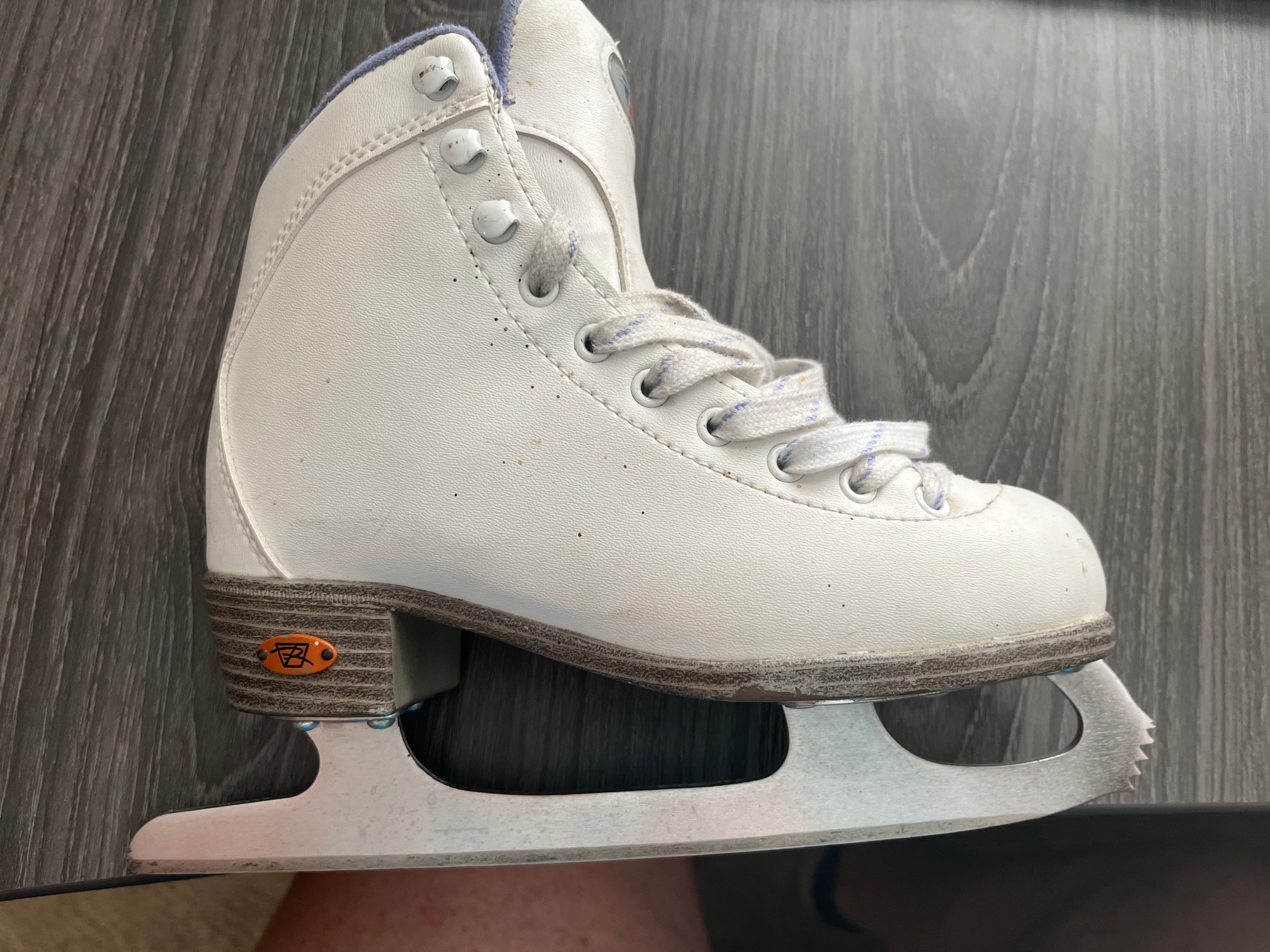 Riedell White Figure Skates Kids Size 2 SidelineSwap