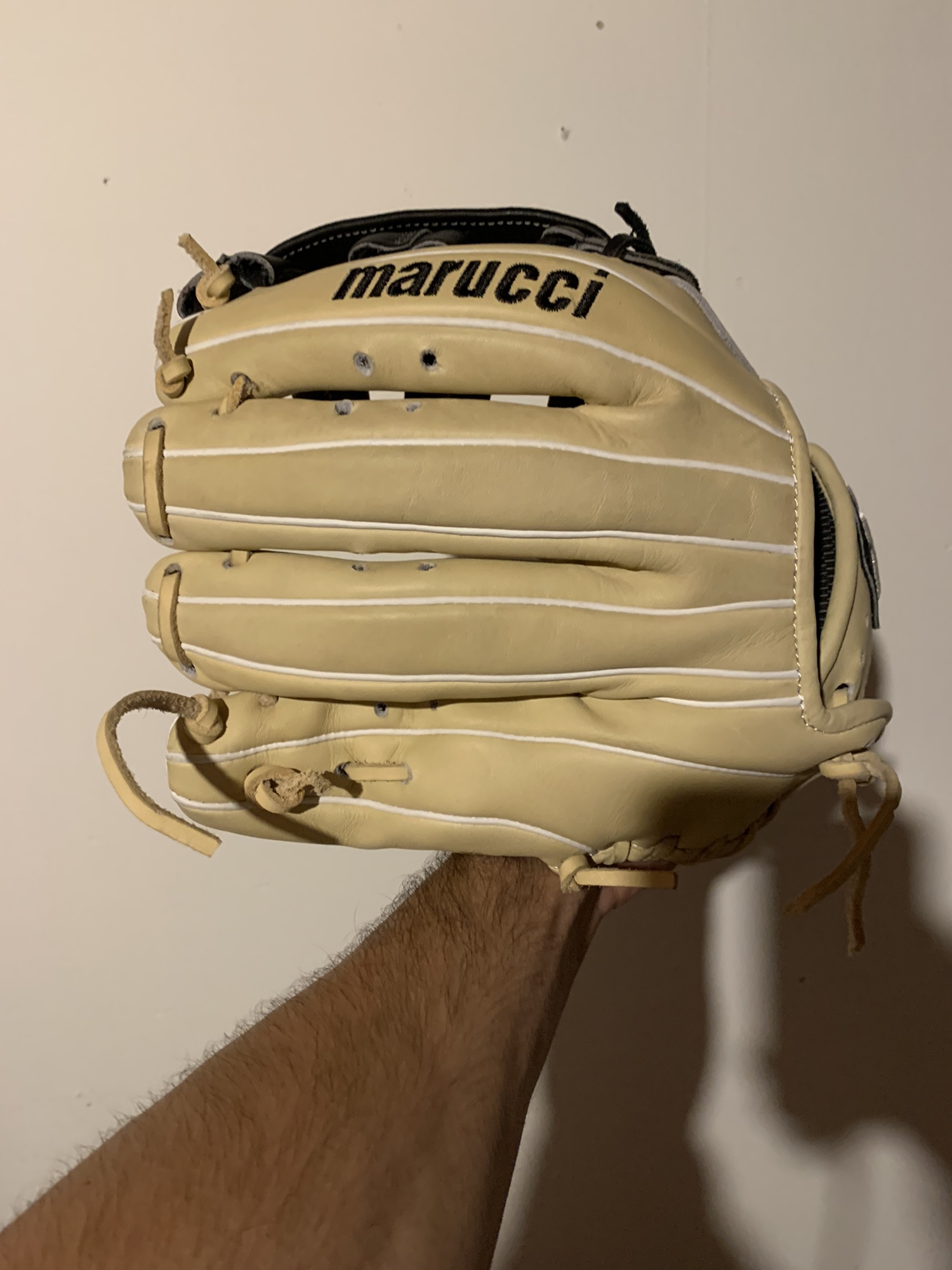 Marucci 12.5” Outfield Baseball Glove SidelineSwap