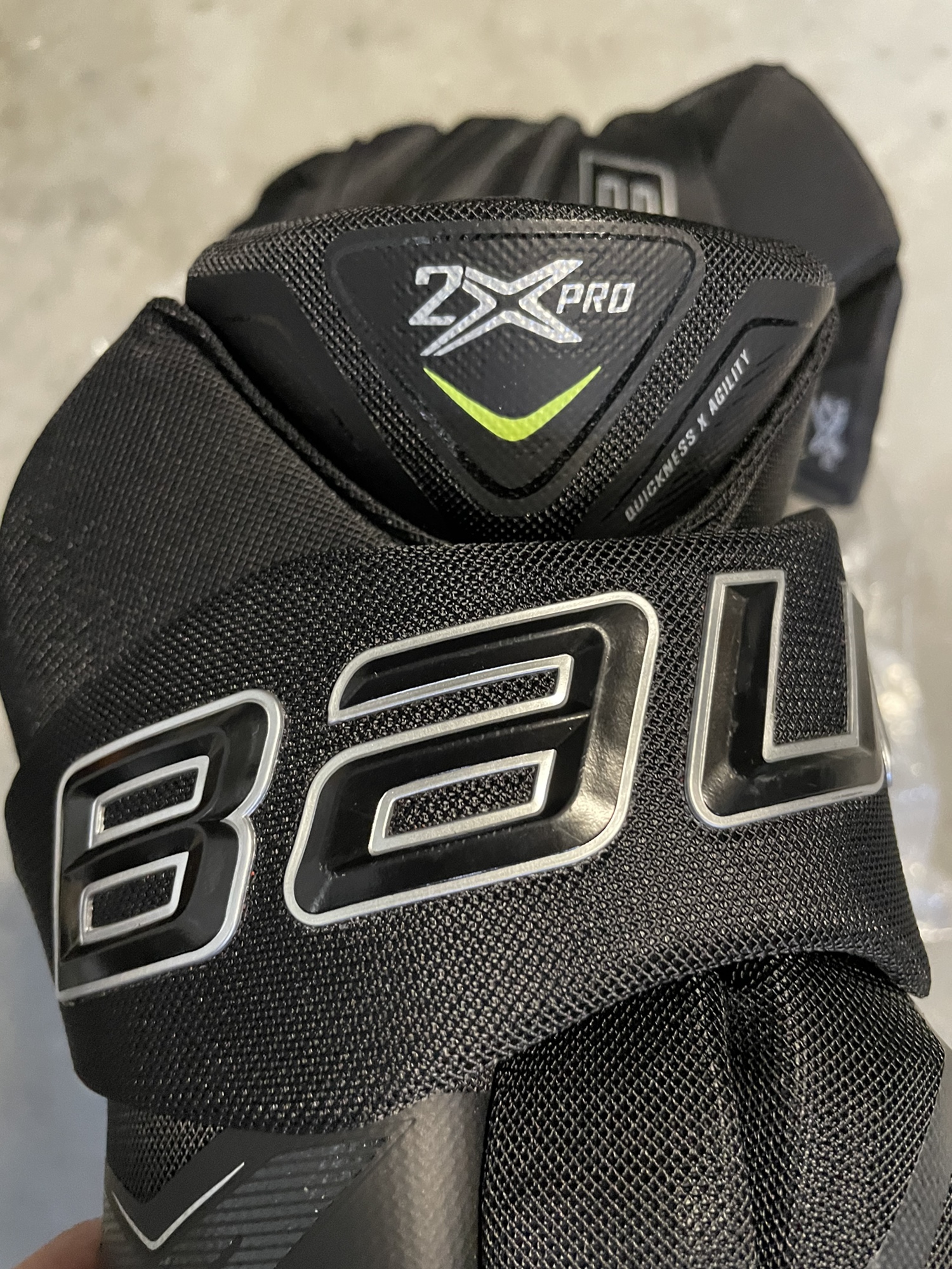 Bauer 14" Vapor 2X Pro Gloves SidelineSwap