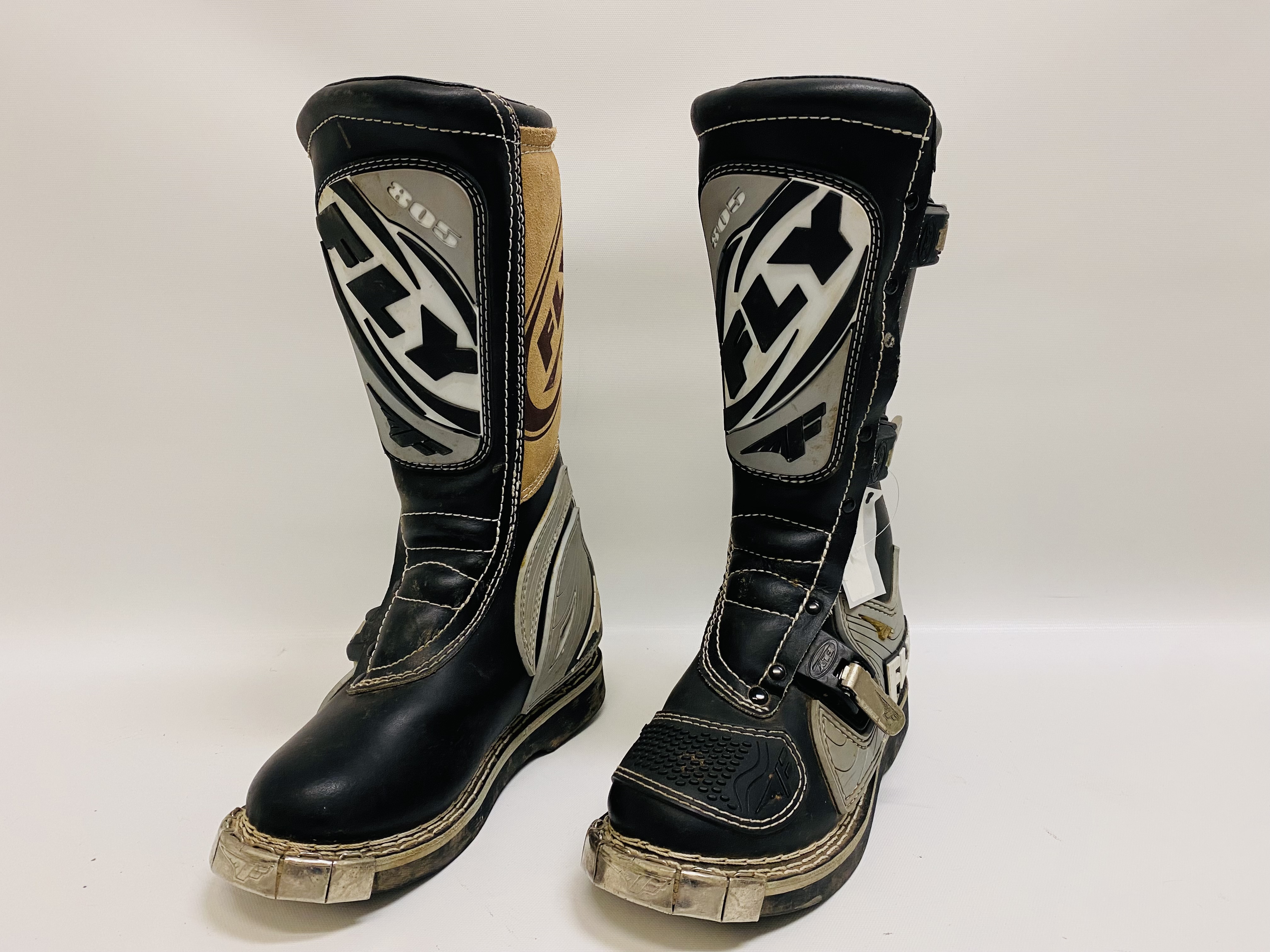 Fly 805 boots Clearance