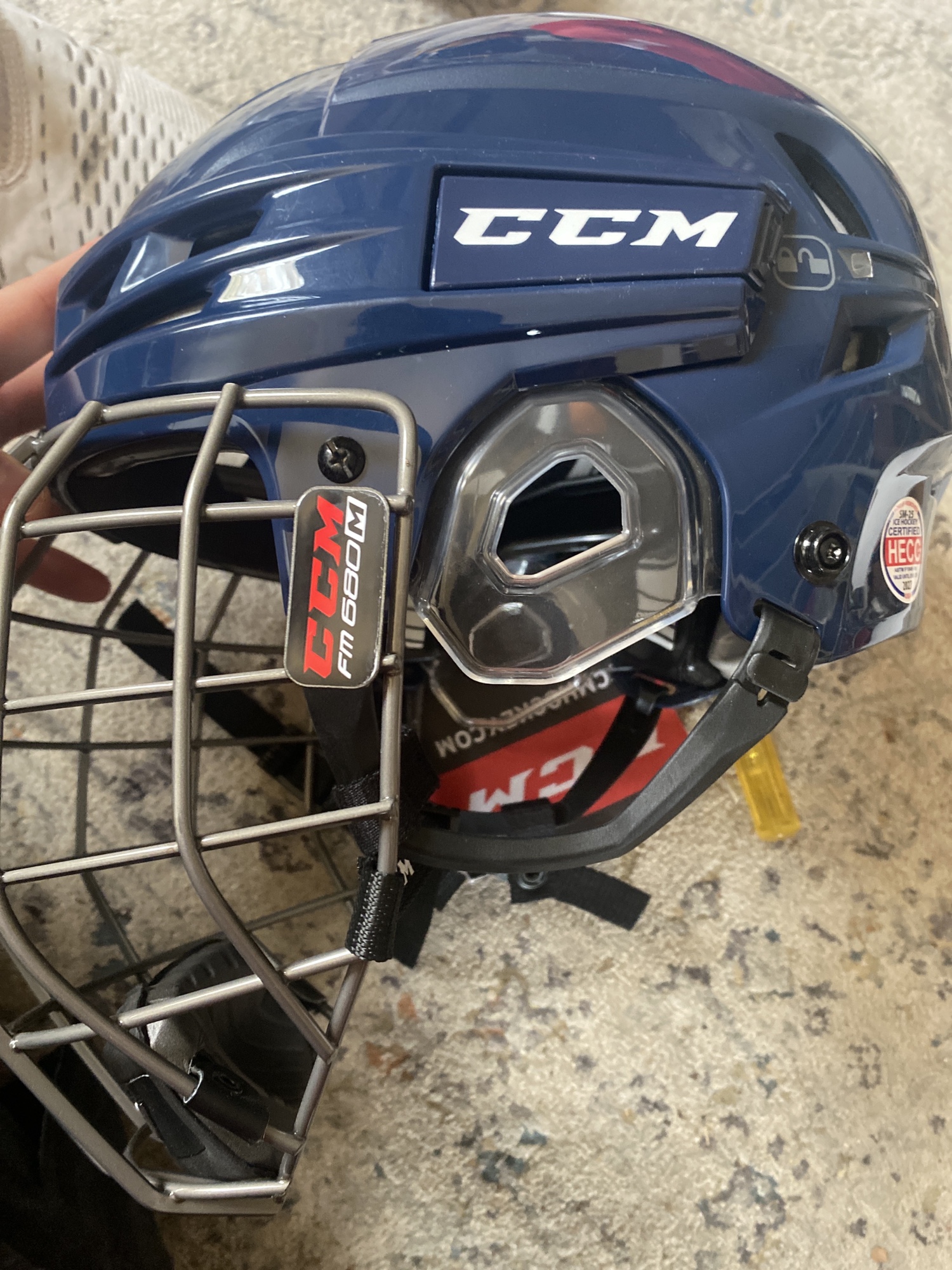 New Medium CCM Tacks 910 Helmet SidelineSwap