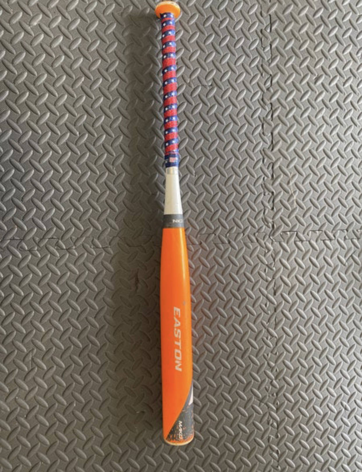 SUPER HOT ORANGE MAKO CREAMSICLE!! Easton Mako YB14MK 31/20 SidelineSwap