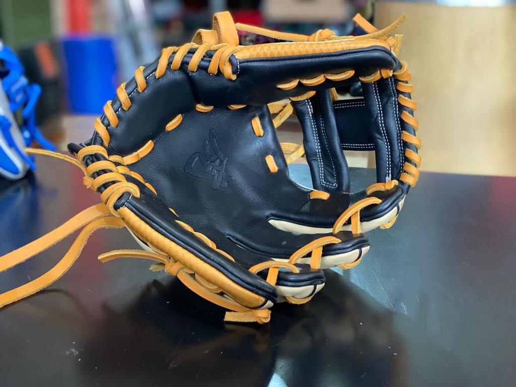 Pro Stiff Kip Leather Baseball Glove 11.75 SidelineSwap