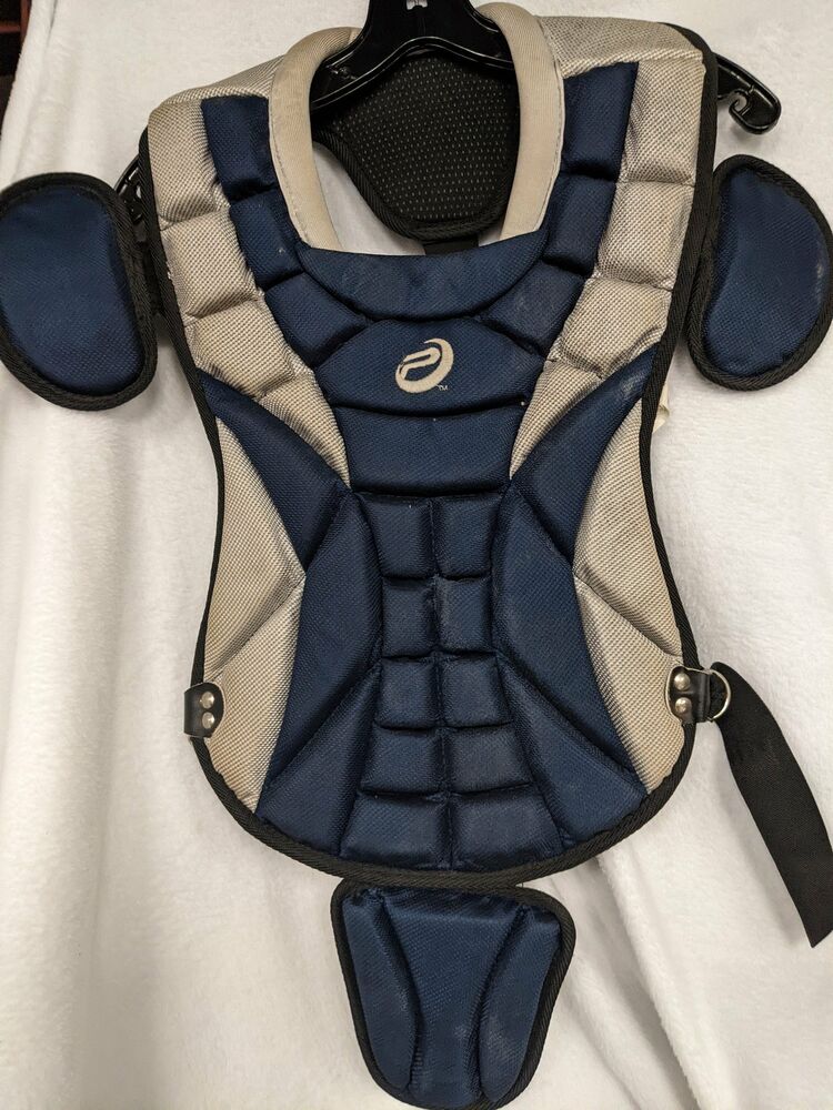 Pronine Baseball/Softball Catcher's Chest Protector Size Medium Color