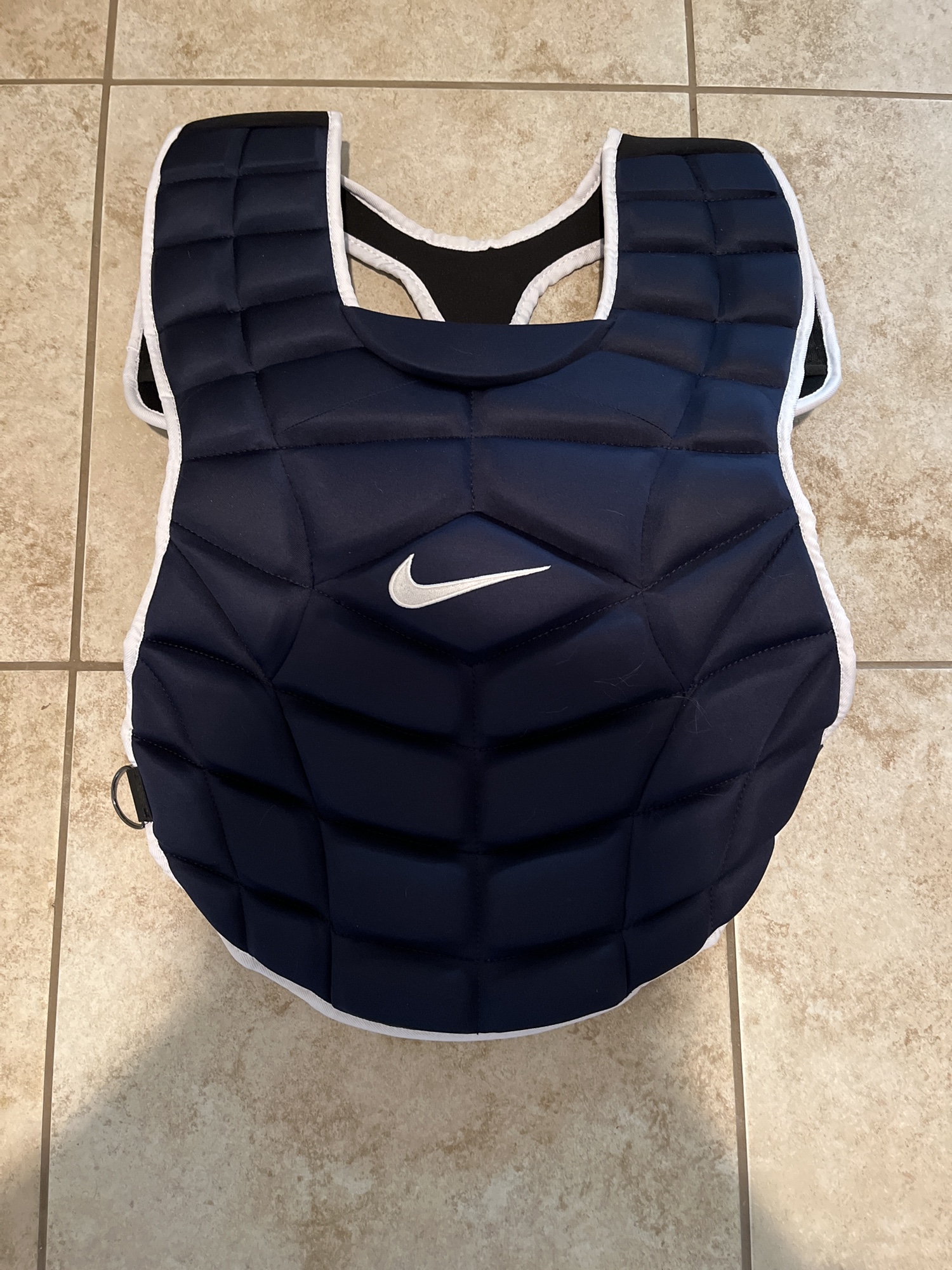 Brand New Nike Vapor Catcher's Chest Protector SidelineSwap