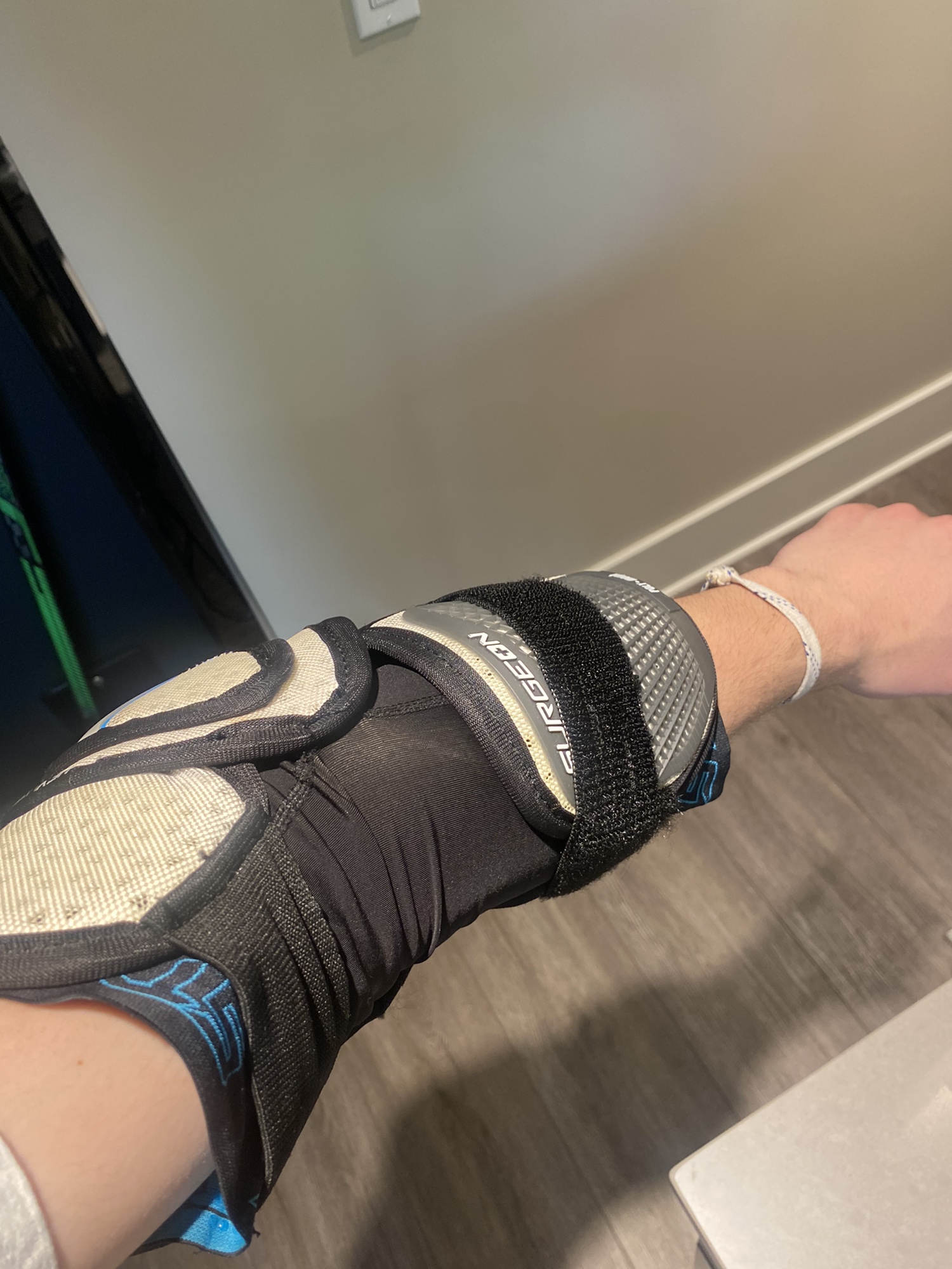 Used Large STX Rx3 Elbow Pads SidelineSwap