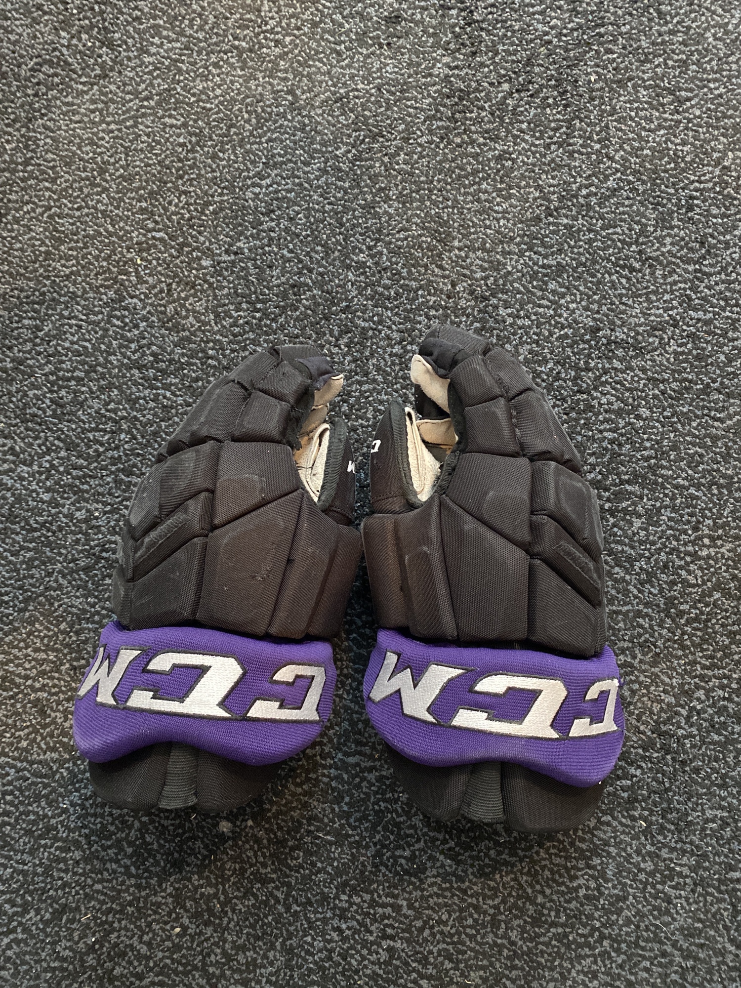 CCM 14" Pro Stock Ultra Tacks Gloves SidelineSwap