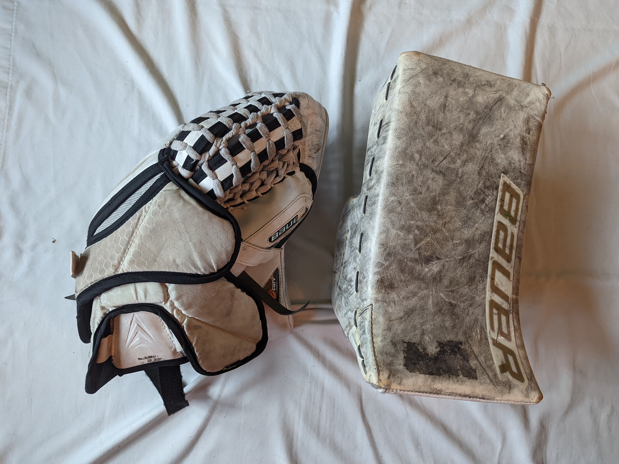 Used Bauer supreme 1S hockey goalie trapper and blocker intermediate SidelineSwap