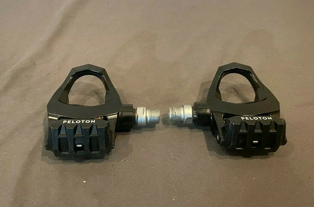 Peloton Indoor Stationary Bike Clipless Pedals Black 9/16" Spindle NEW