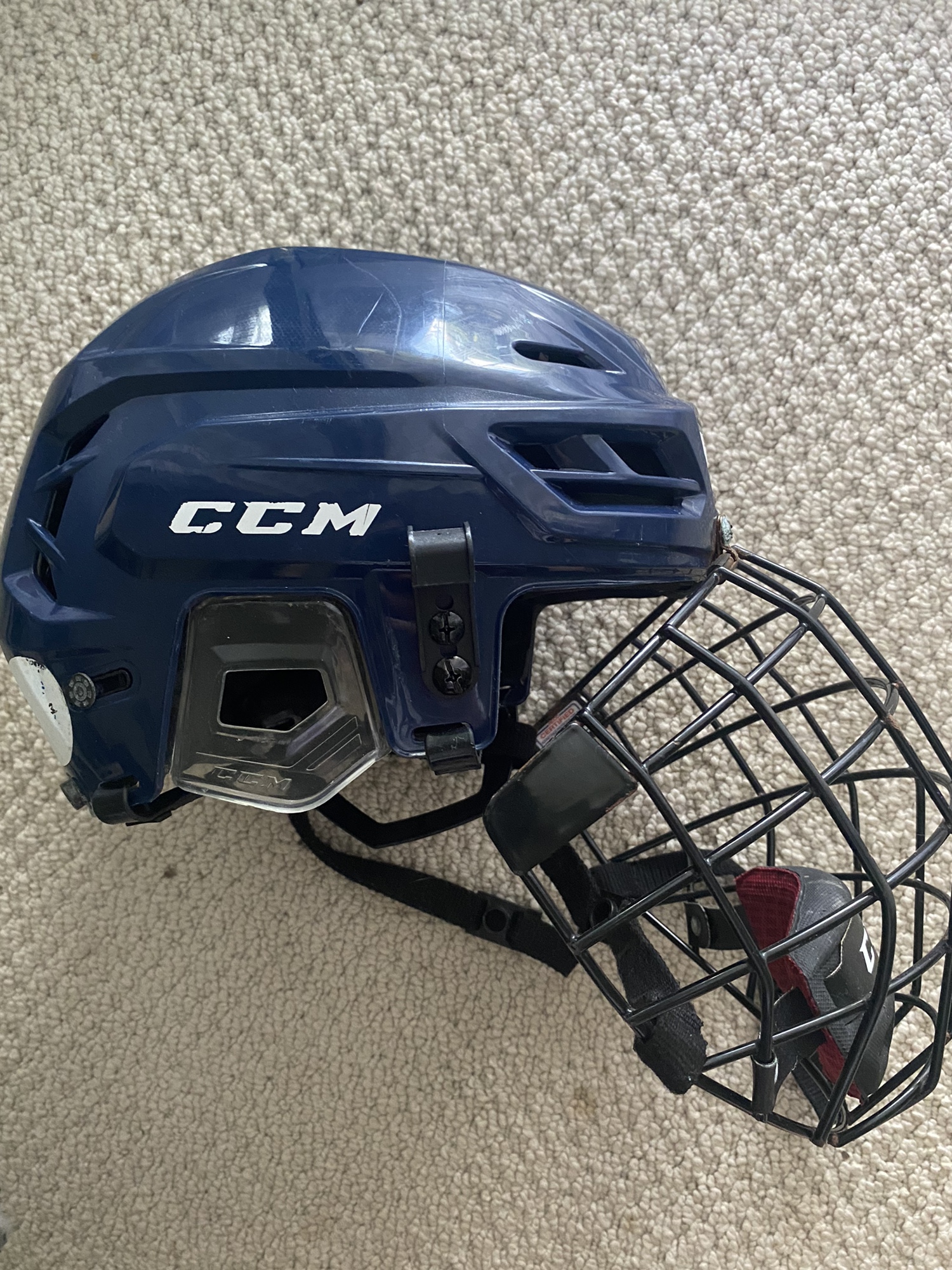 Used Medium CCM Tacks 710 Helmet w/ Medium Cage SidelineSwap