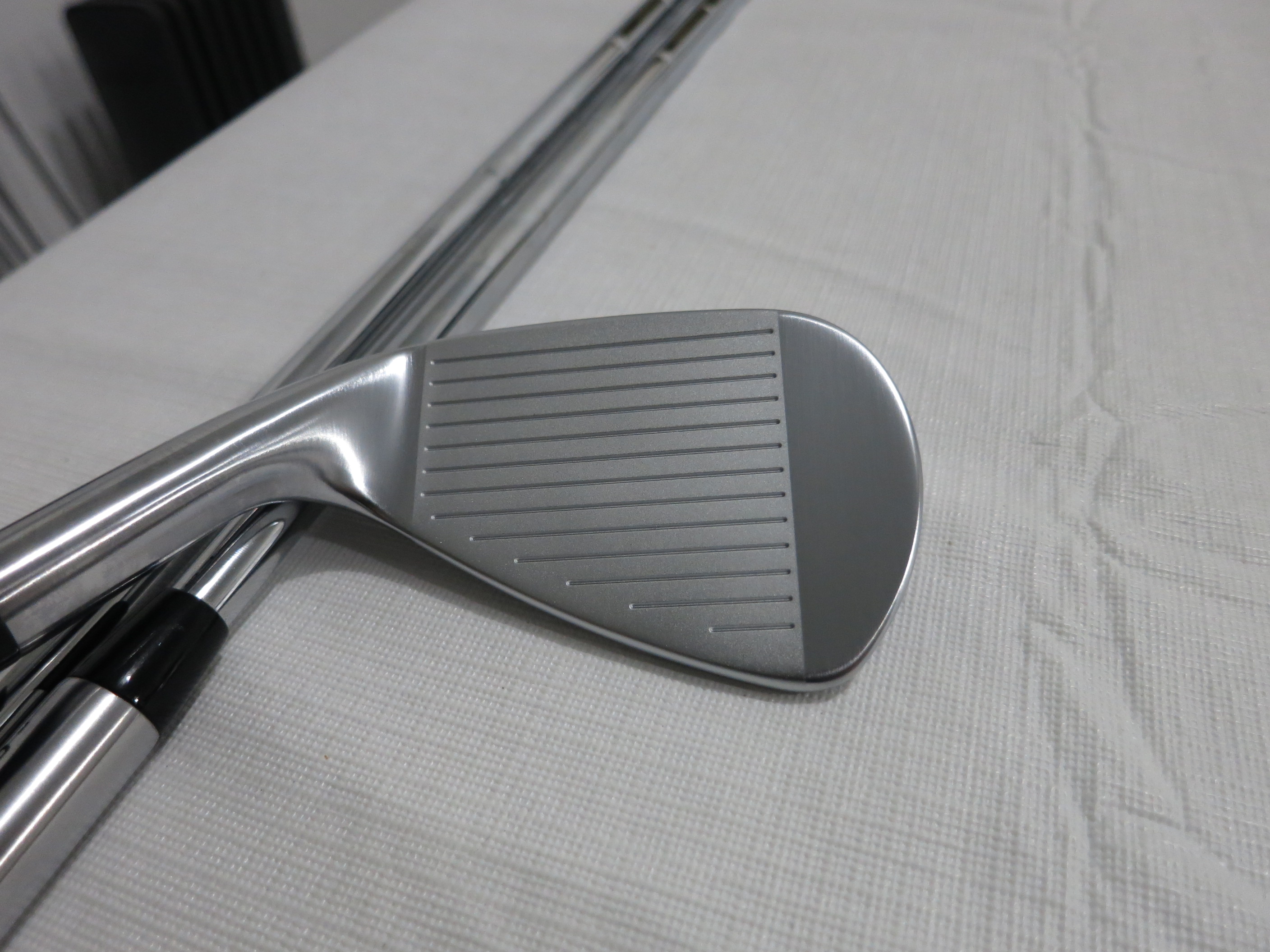 Titleist 2021 T100 Iron Set 4PW Dynamic Gold S400 Stiff Flex Steel