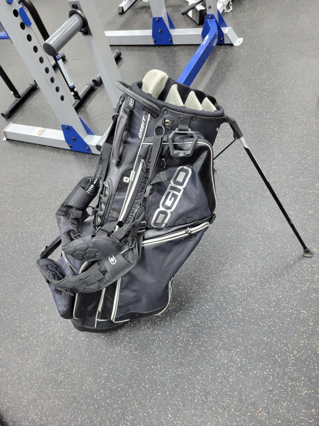 Used Ogio Orbit Golf Stand Bags SidelineSwap
