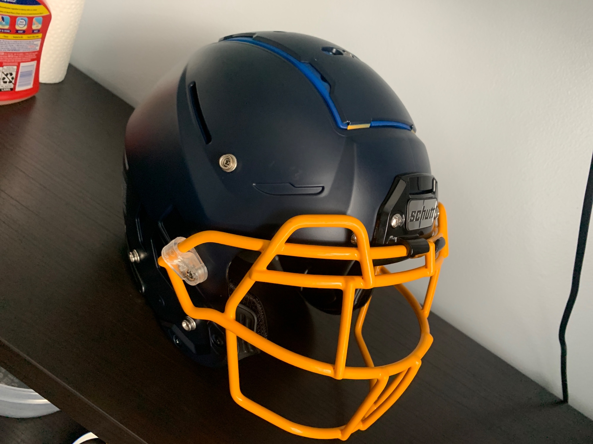 Schutt F7 football helmet Adult Large and XL SidelineSwap