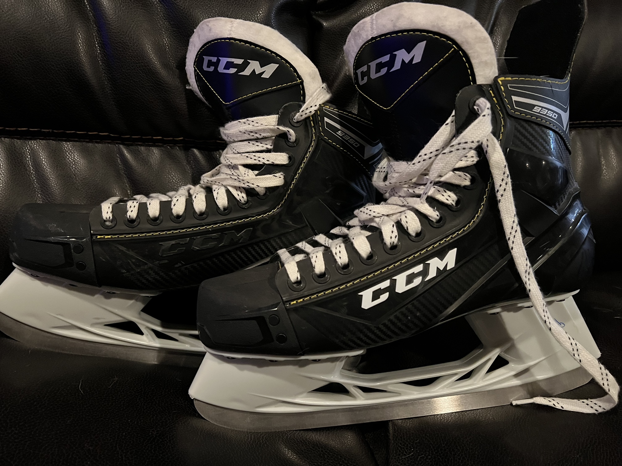 Used Ccm Super Tacks 9350 Senior 12 Ice Hockey Skates SidelineSwap