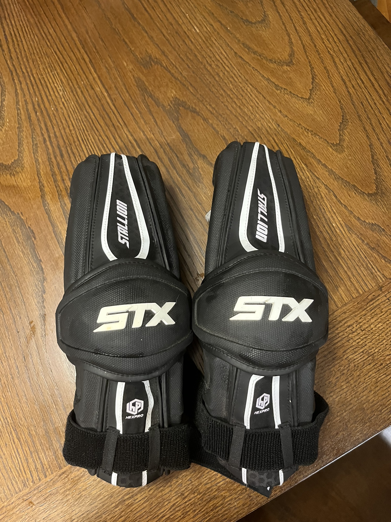 New Large STX Stallion 500 Arm Pads SidelineSwap