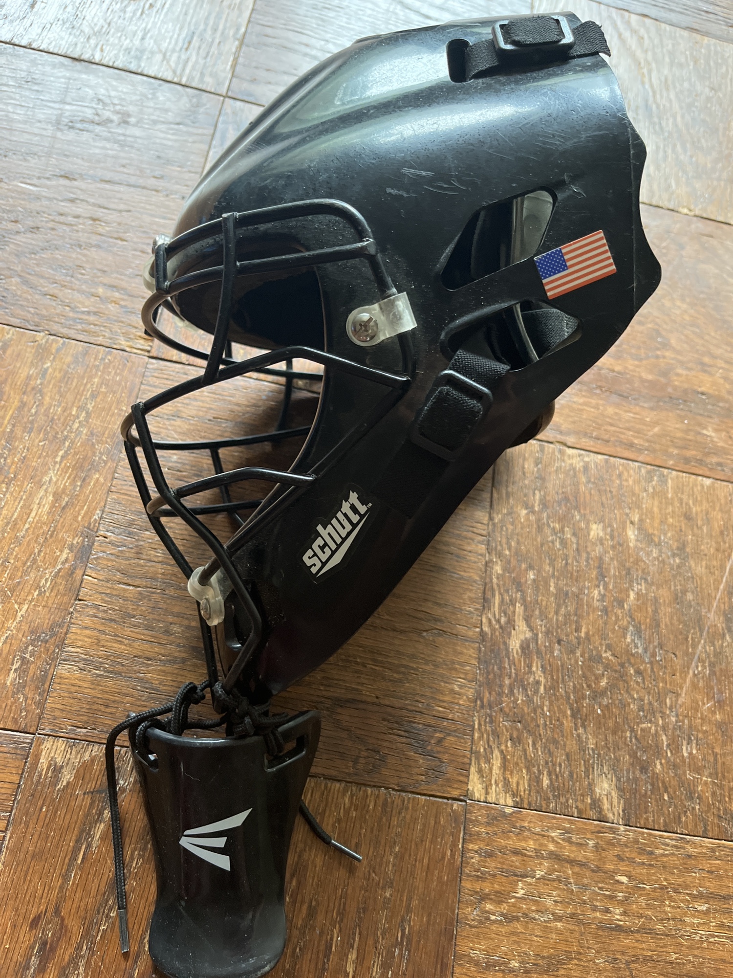 Schutt Catcher's Mask SidelineSwap