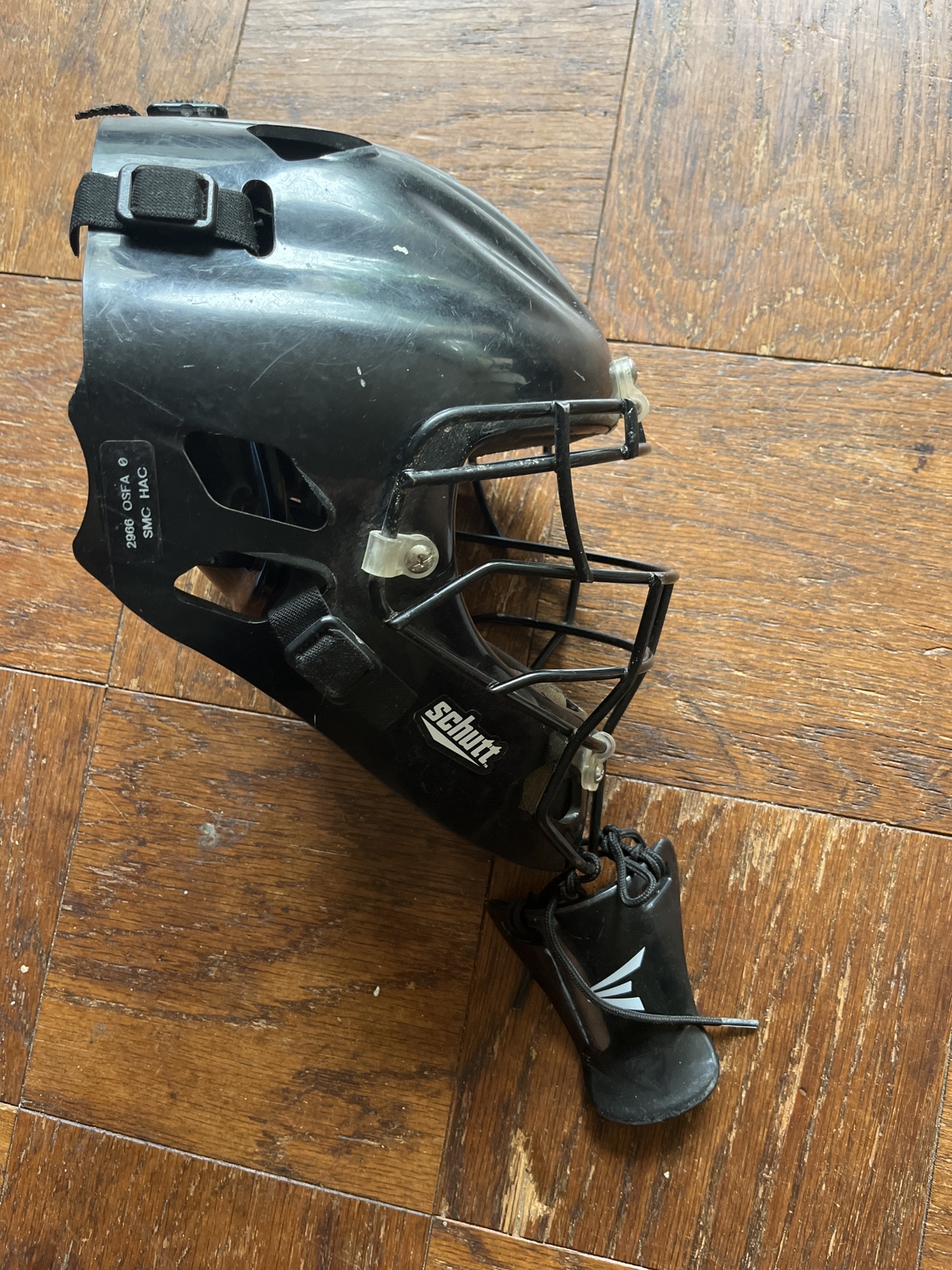 Schutt Catcher's Mask SidelineSwap