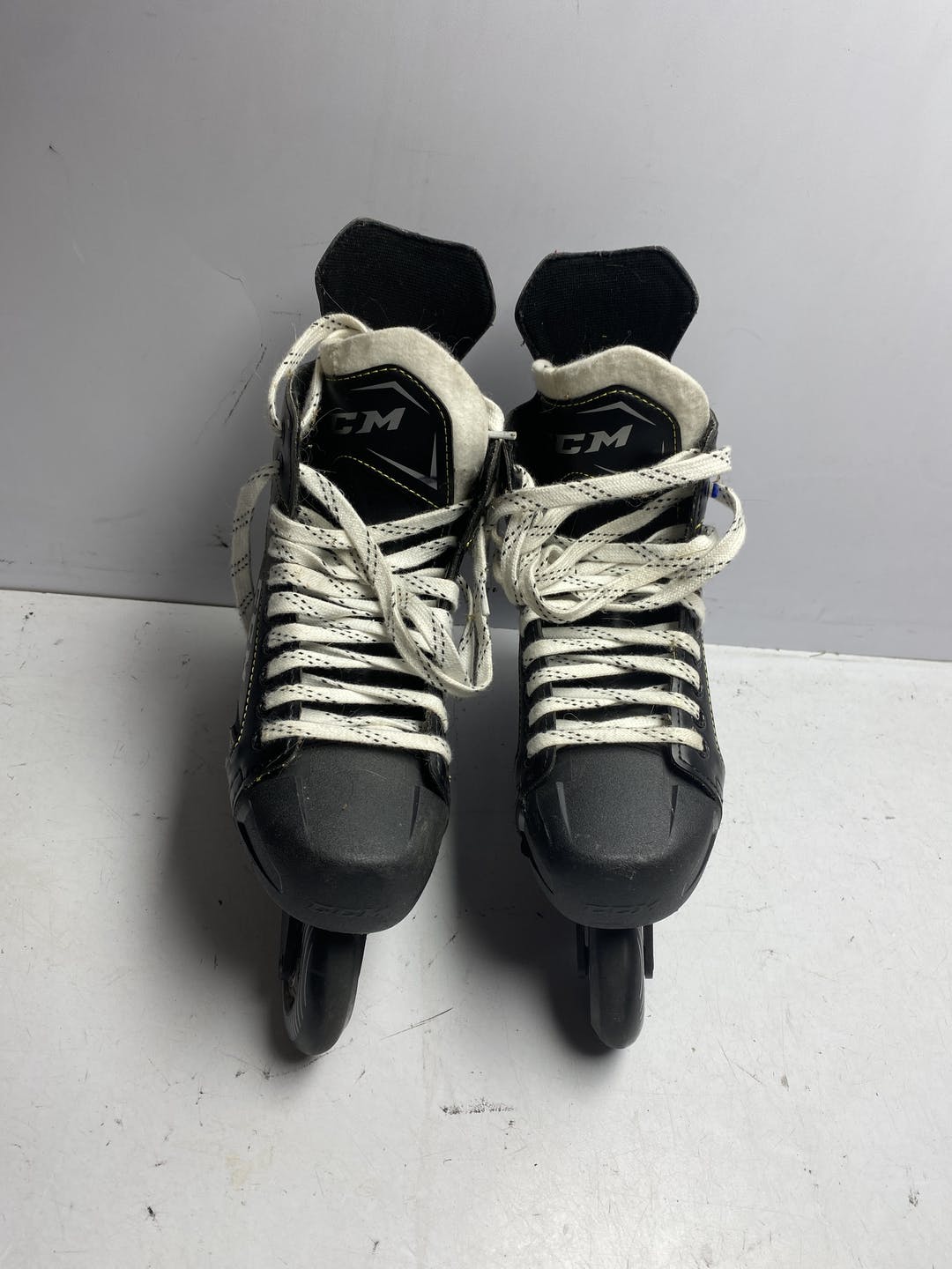 Used Ccm Senior 5 Roller Hockey Skates SidelineSwap