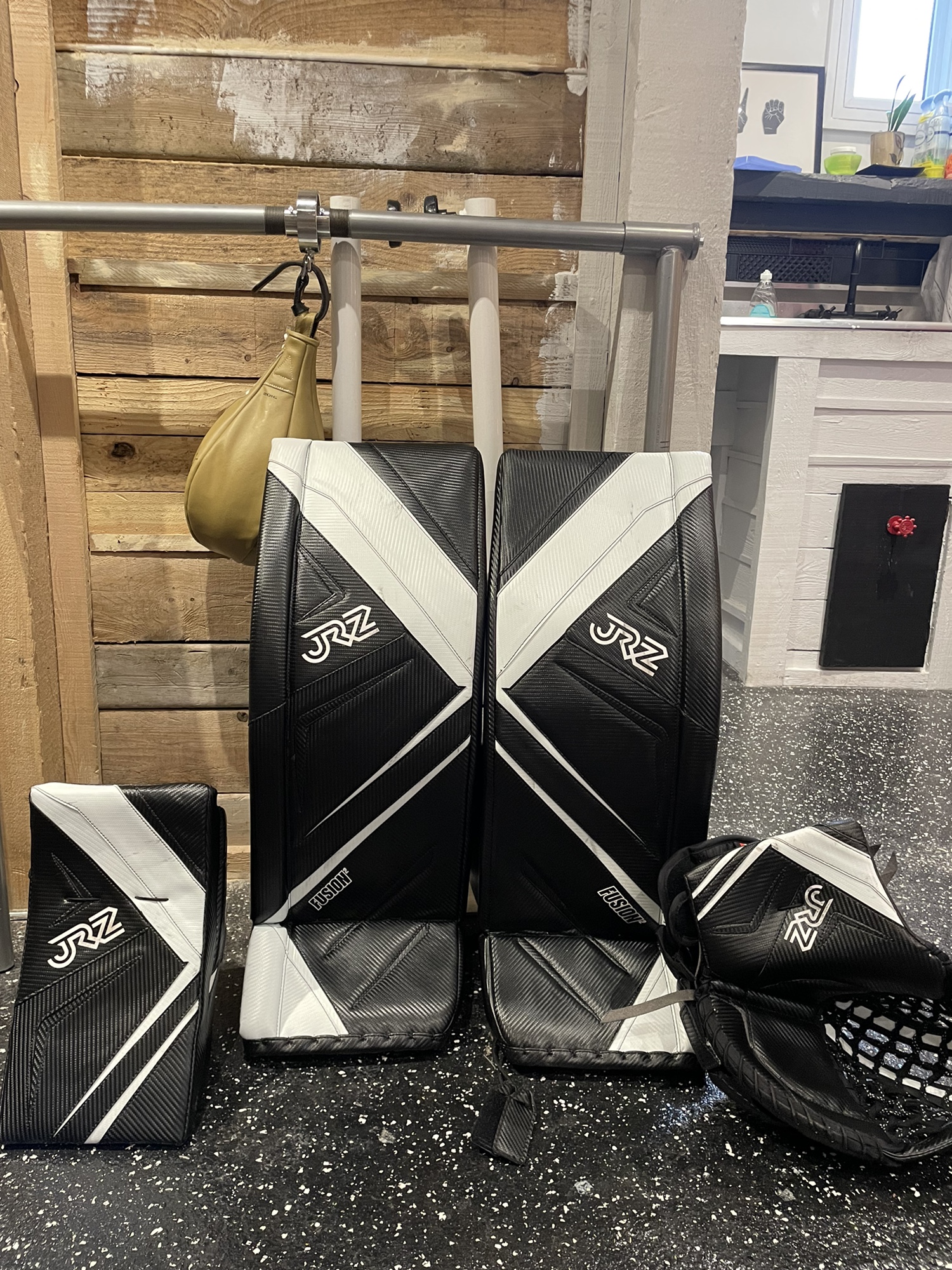 JRZ fusion 2 pro custom Goalie Set 33 Plus 2 SidelineSwap