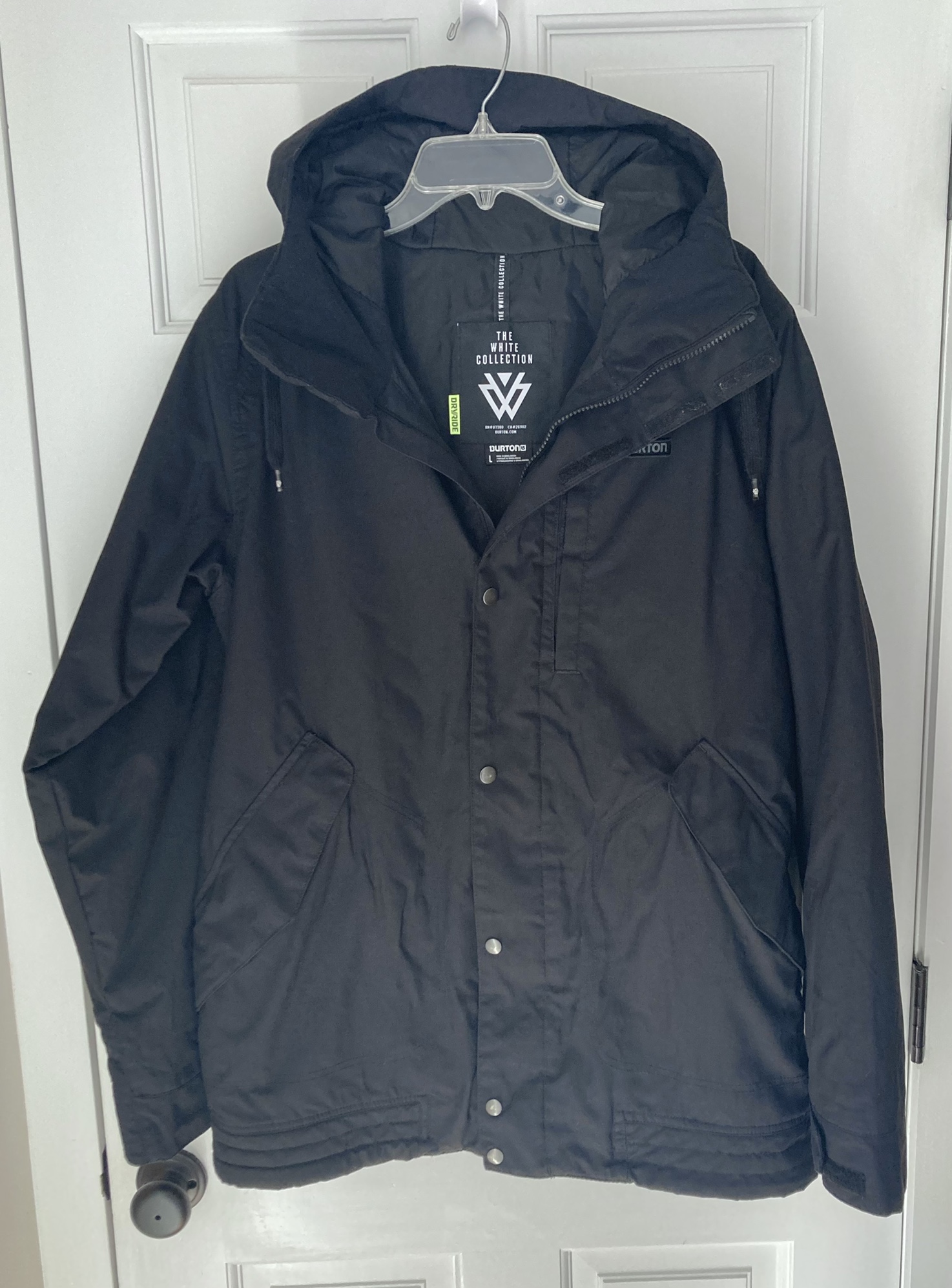 Burton The White Collection DryRide Throttle Snowboard Jacket Men’s