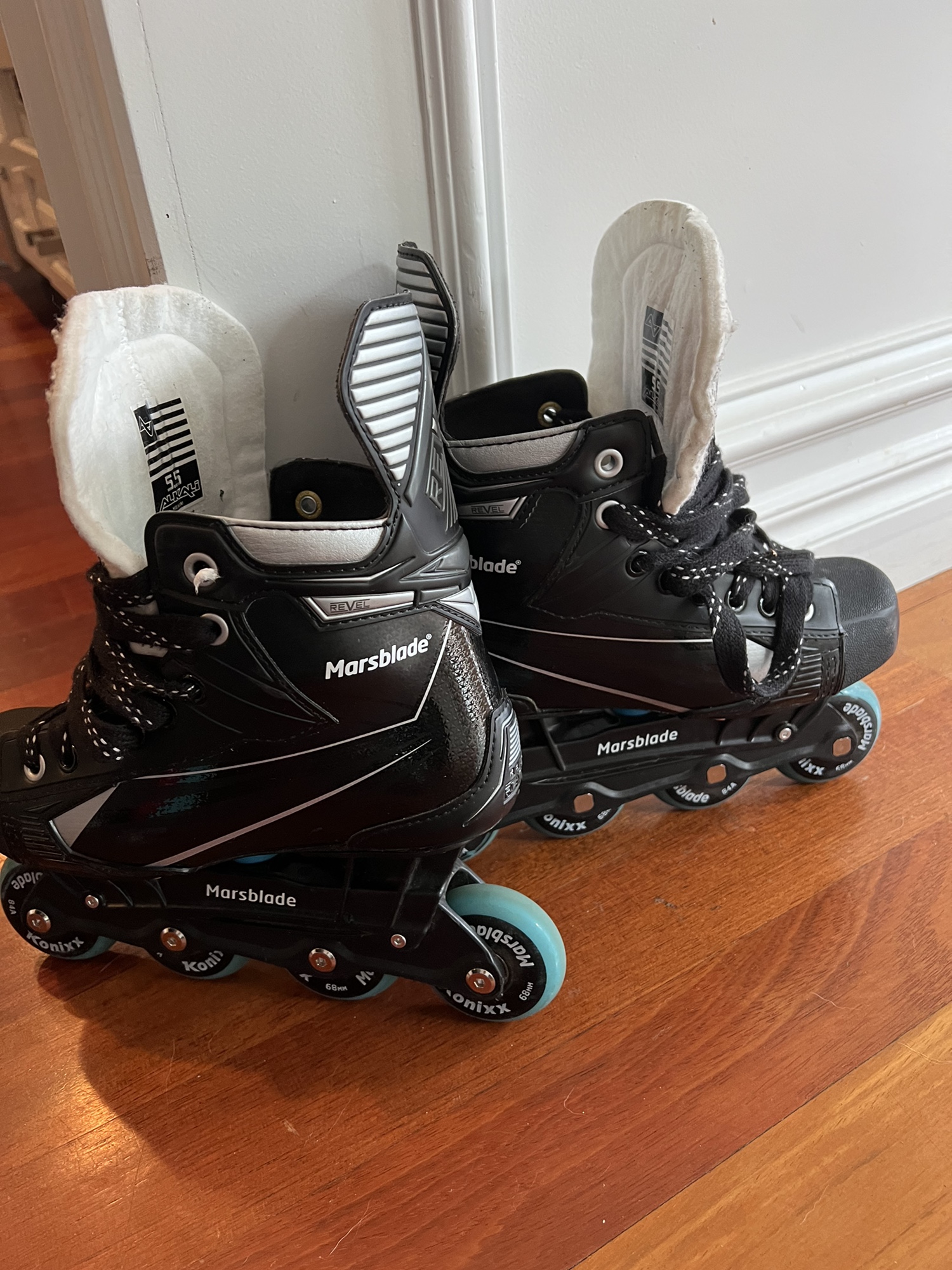 Marsblades 01 office skates SidelineSwap