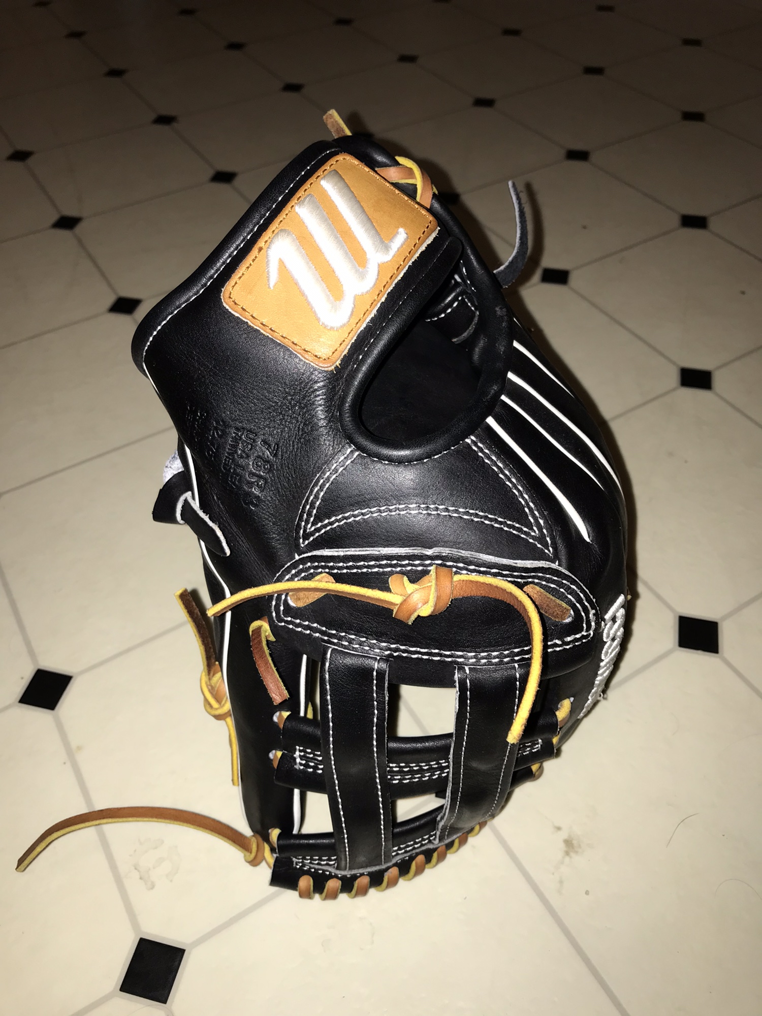 Marucci Capital Series 12.75 Outfield Baseball Glove SidelineSwap