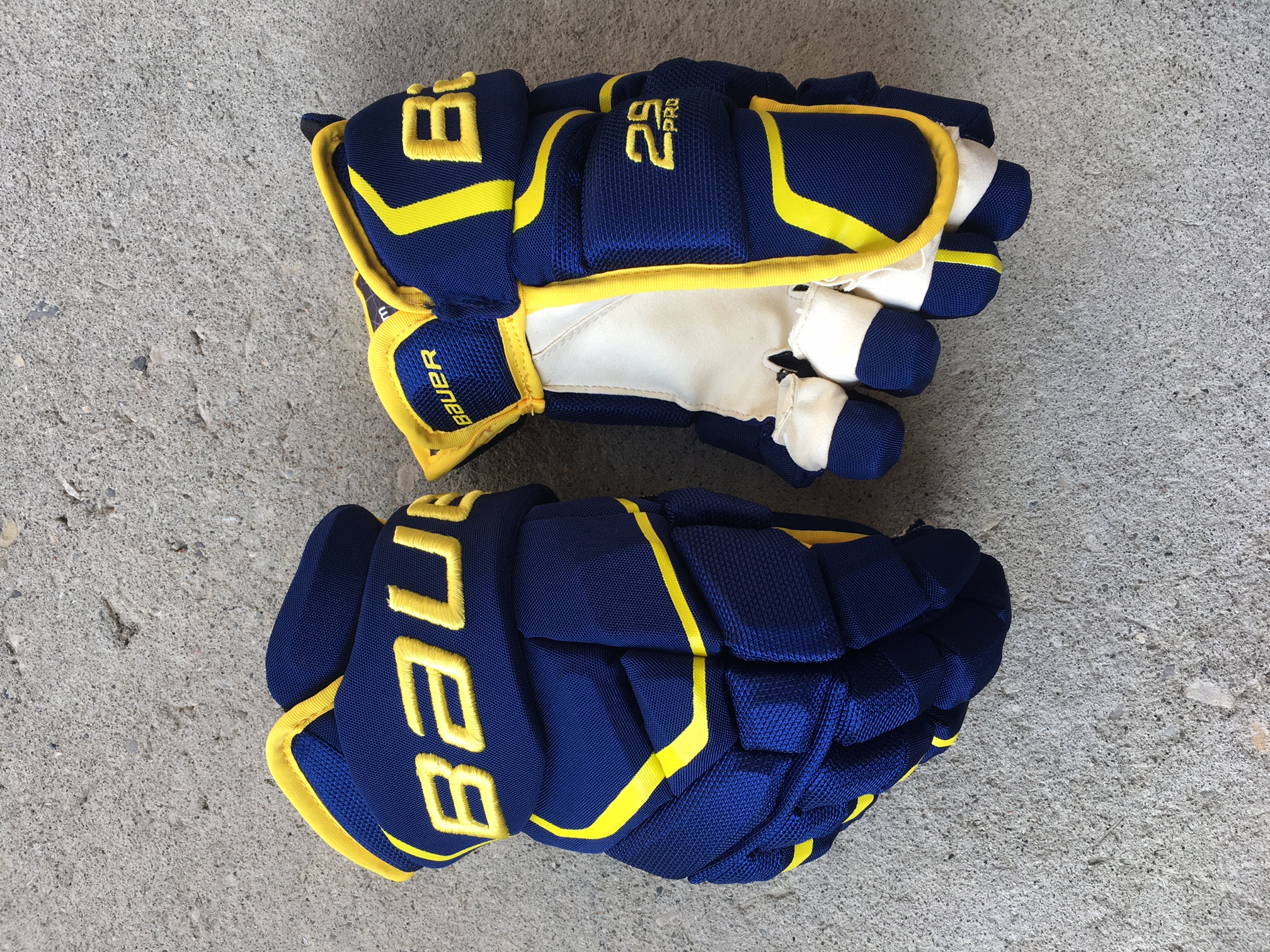 TEAM SWEDEN NYLANDER Bauer 2S Pro Mens Olympic Pro Stock Hockey Gloves