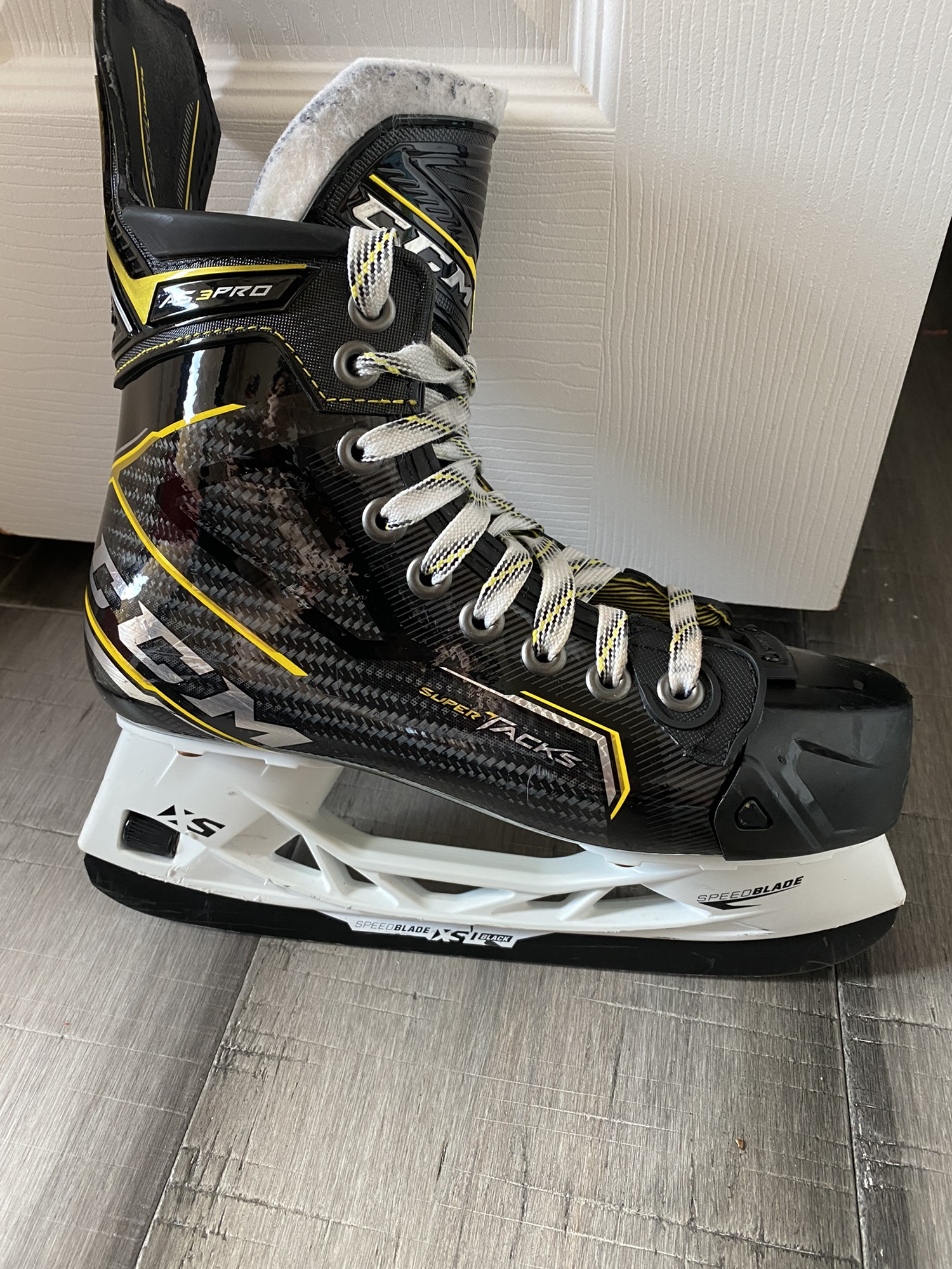 CCM AS3 PRO hockey skates intermediate SidelineSwap