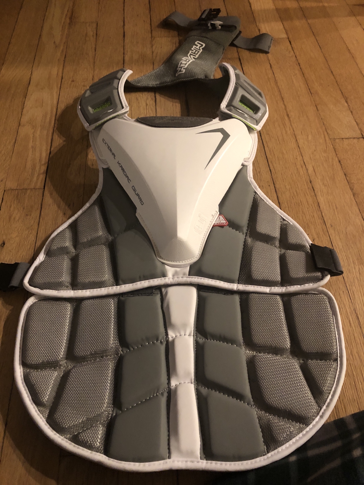 Medium Maverik MAX Goalie EKG Shoulder Pads SidelineSwap