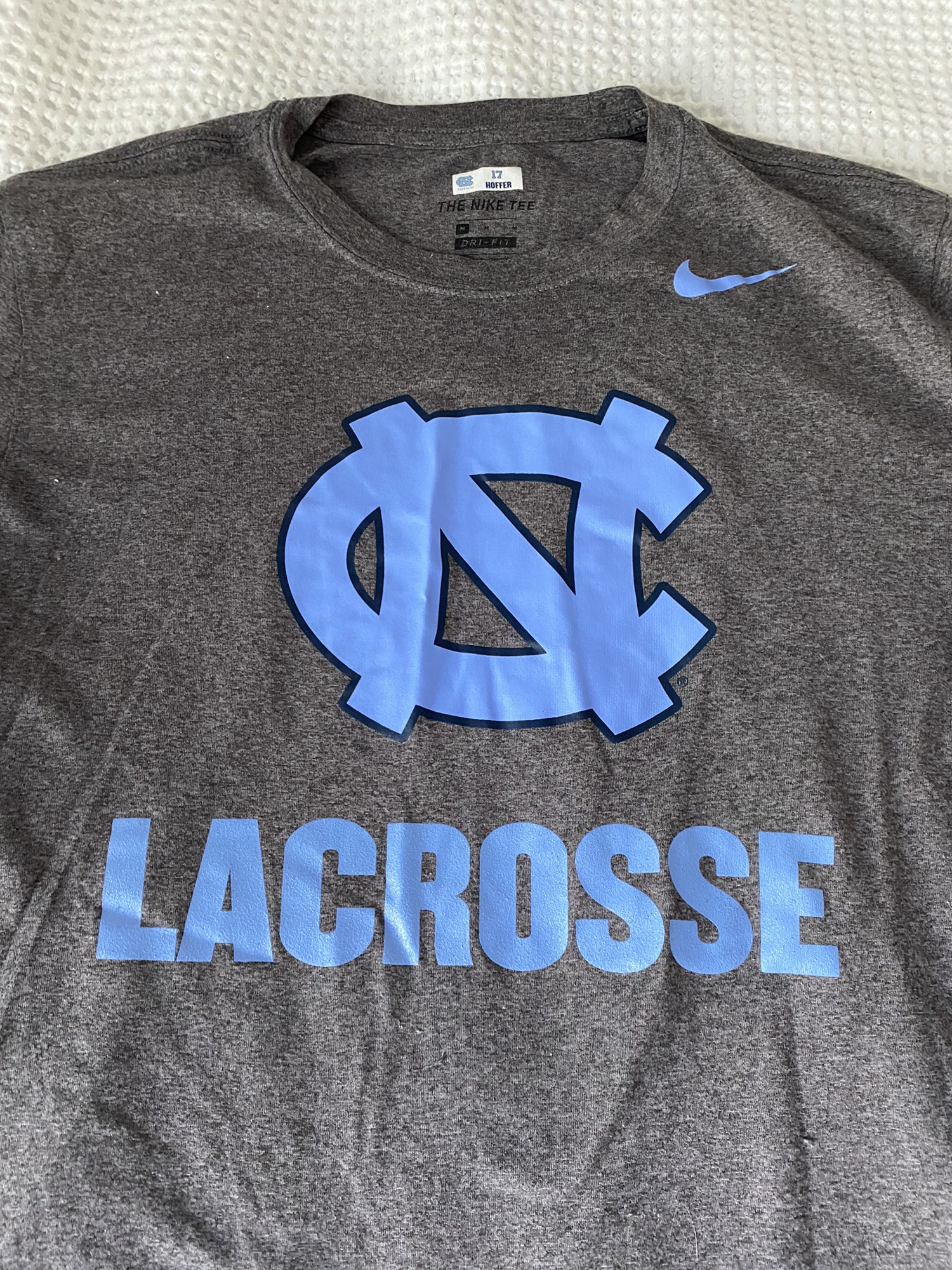 Unc lacrosse team issued shirt SidelineSwap