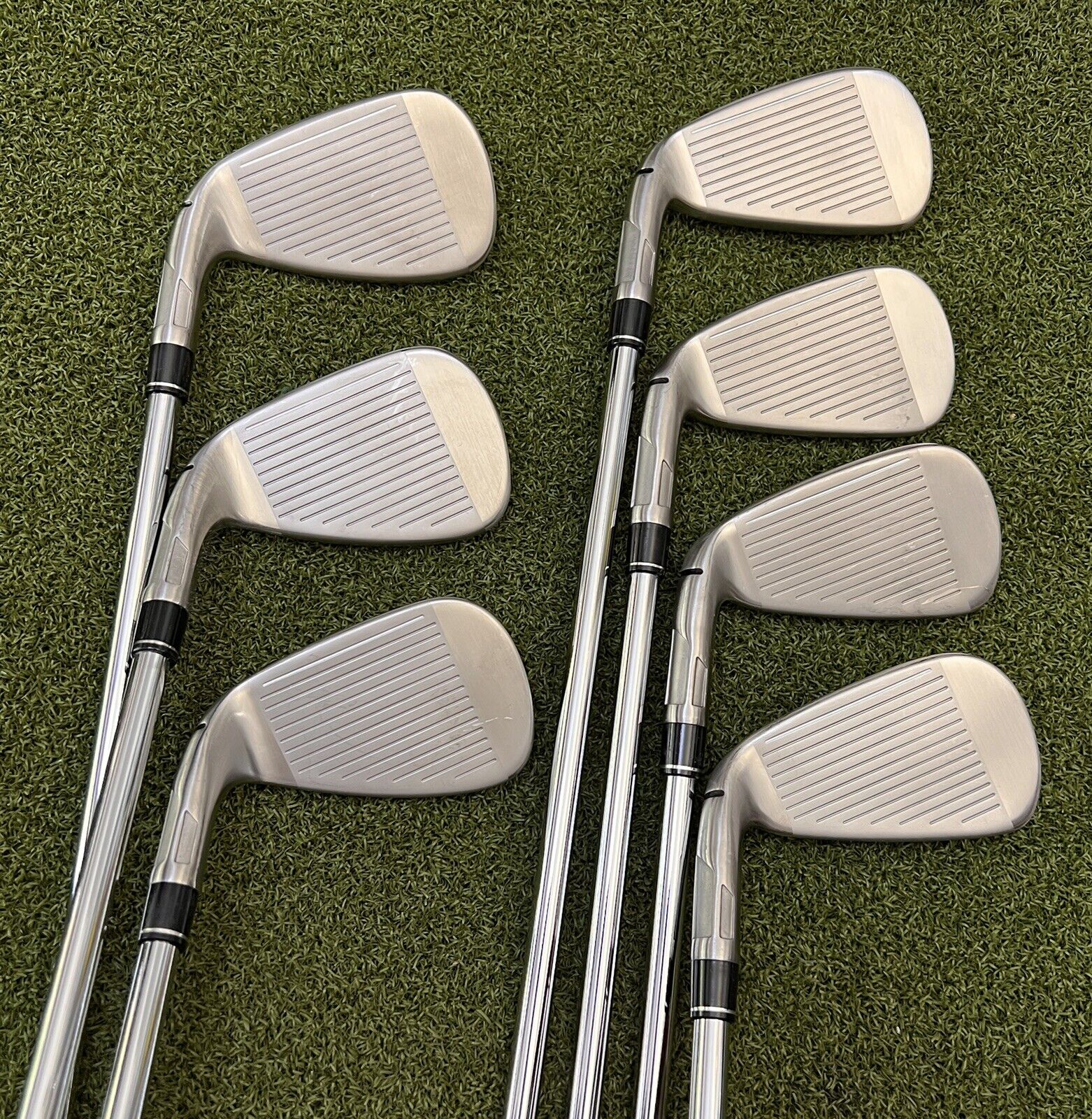 2022 Taylormade Stealth Iron set 4PW Irons KBS MAX MT 85 Regular Steel