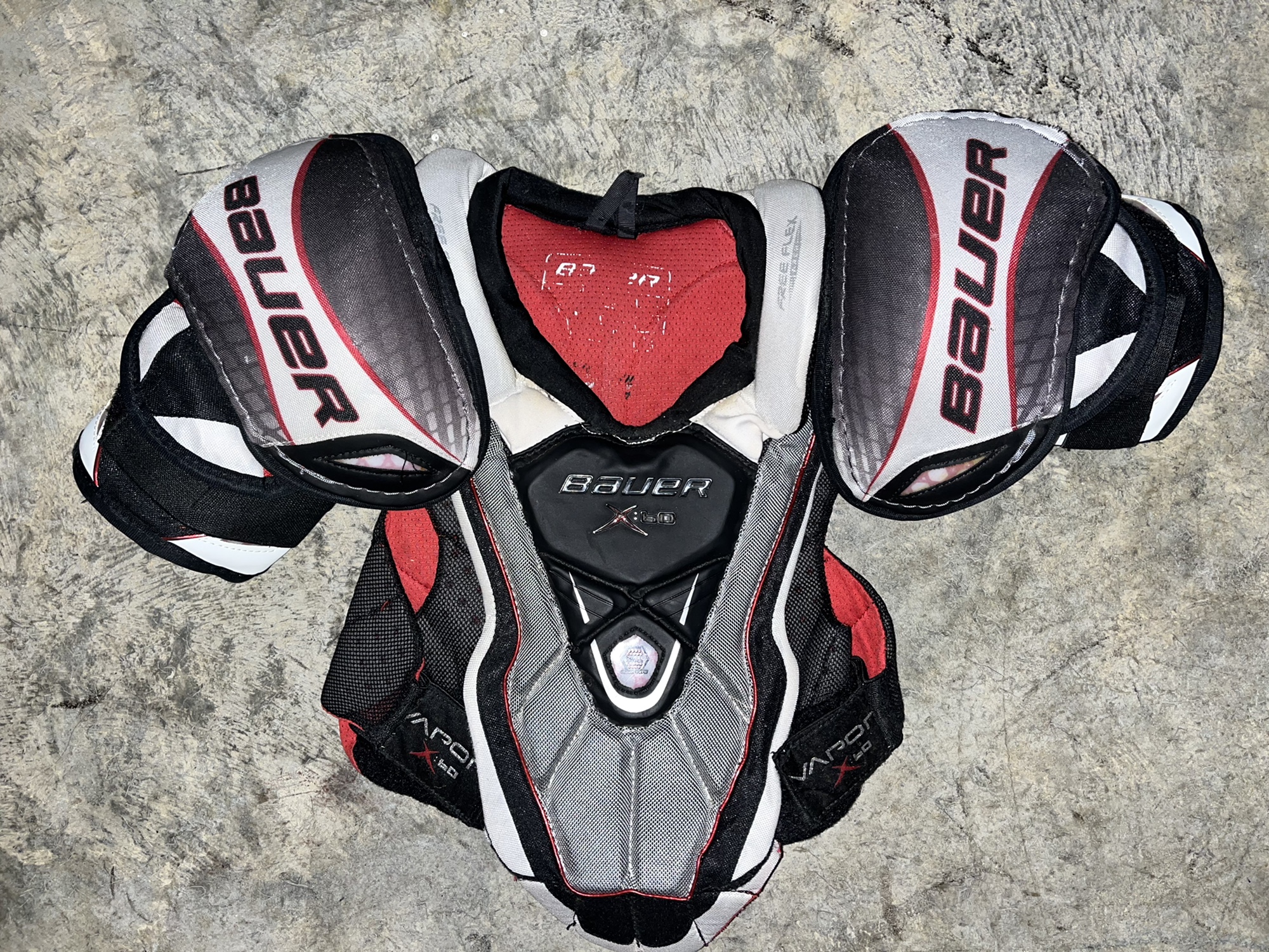 Bauer Vapor X60 Shoulder Pads SidelineSwap
