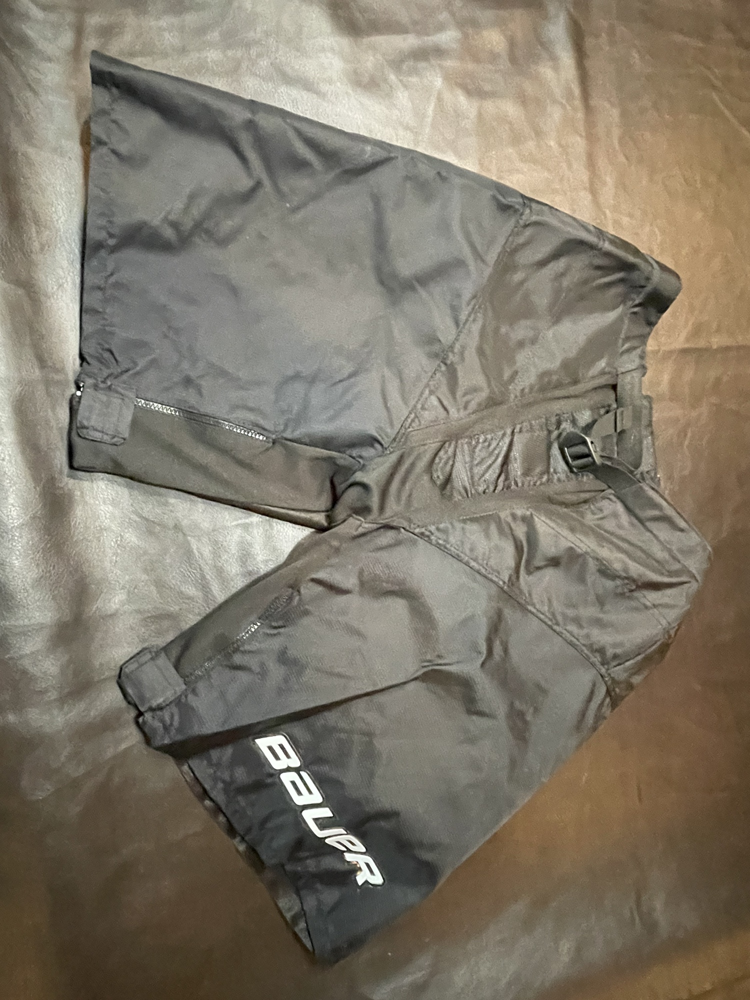Senior Large Bauer Hockey PantsShell SidelineSwap
