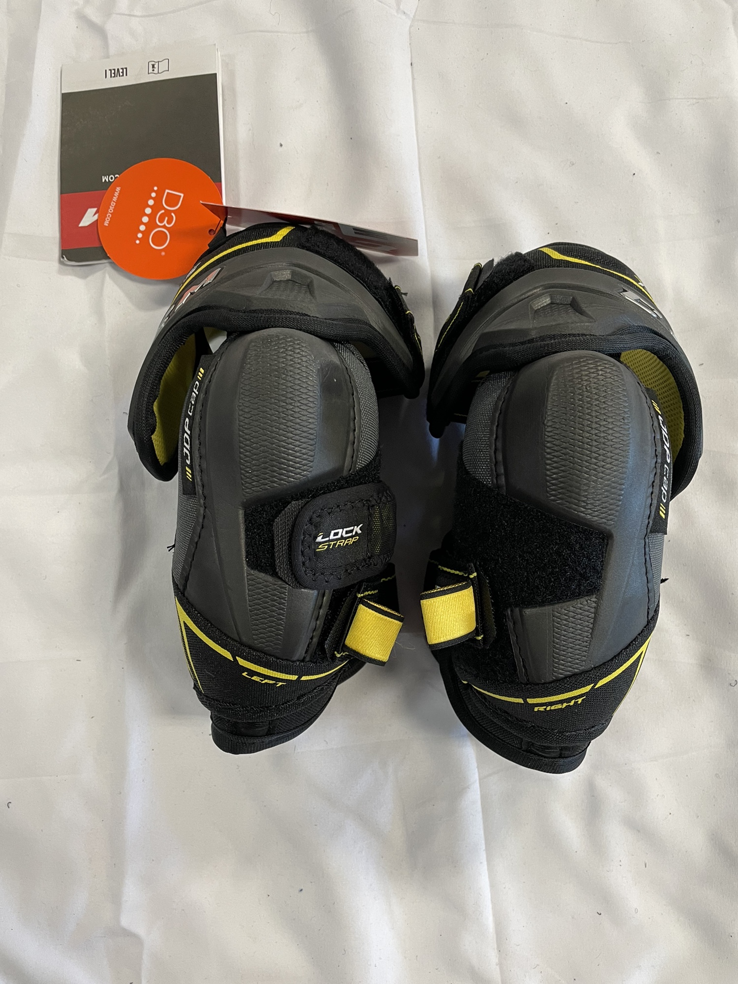 New Junior Medium CCM Tacks 9080 Elbow Pads SidelineSwap