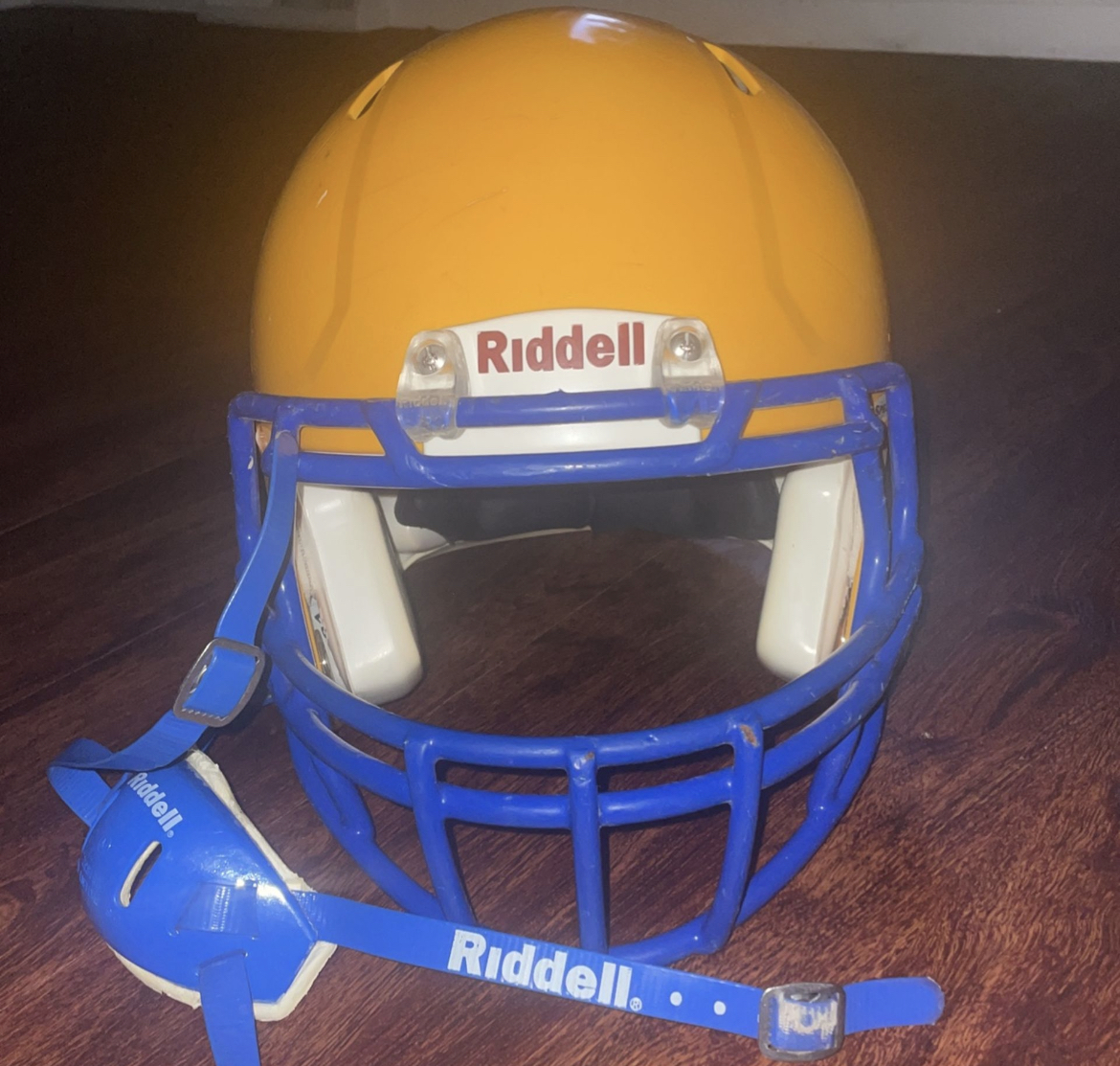 Used Extra Large Riddell Helmet SidelineSwap