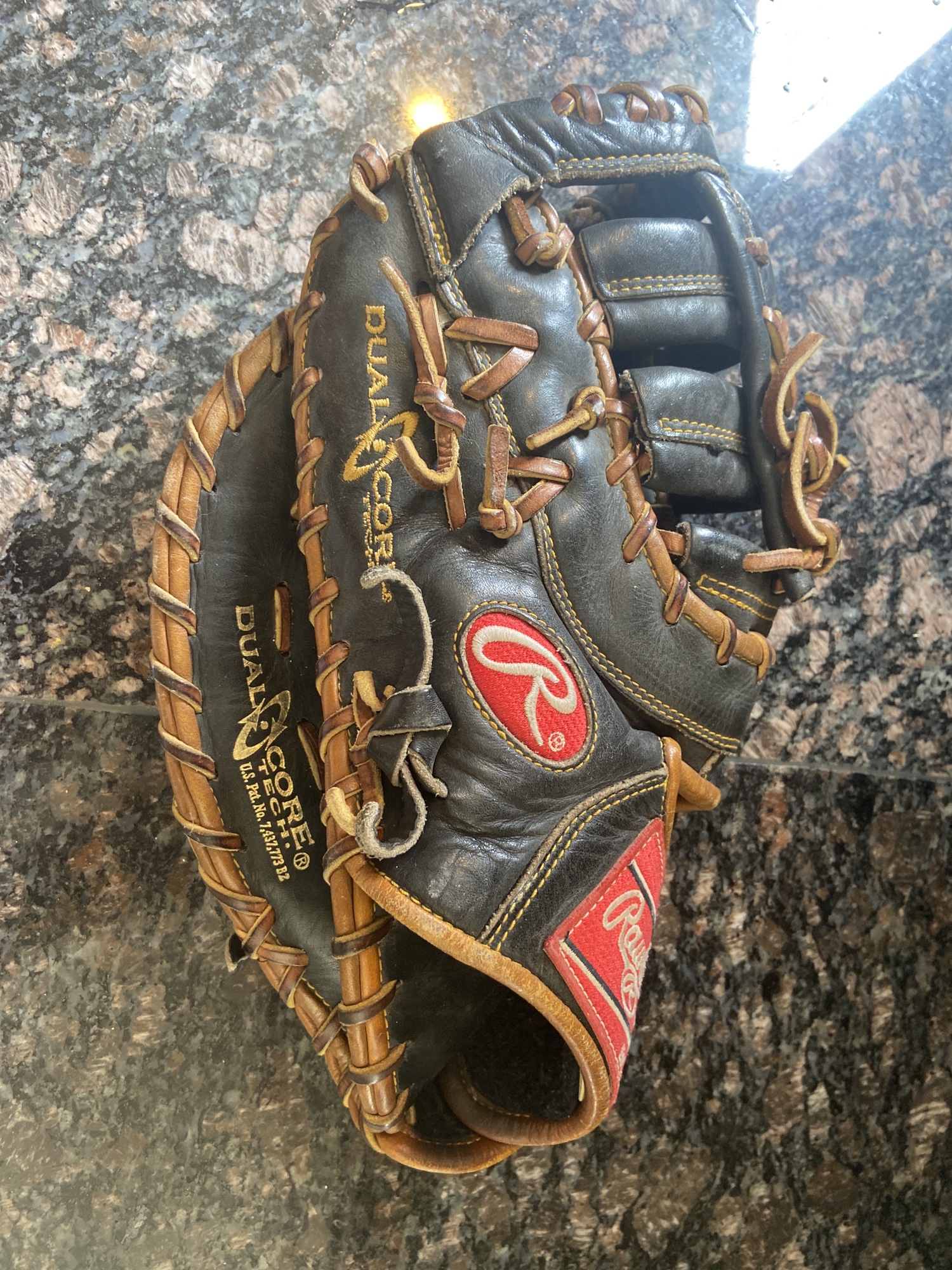 Rawlings Heart Of The Hide First Base Left Hand Throw Baseball Glove