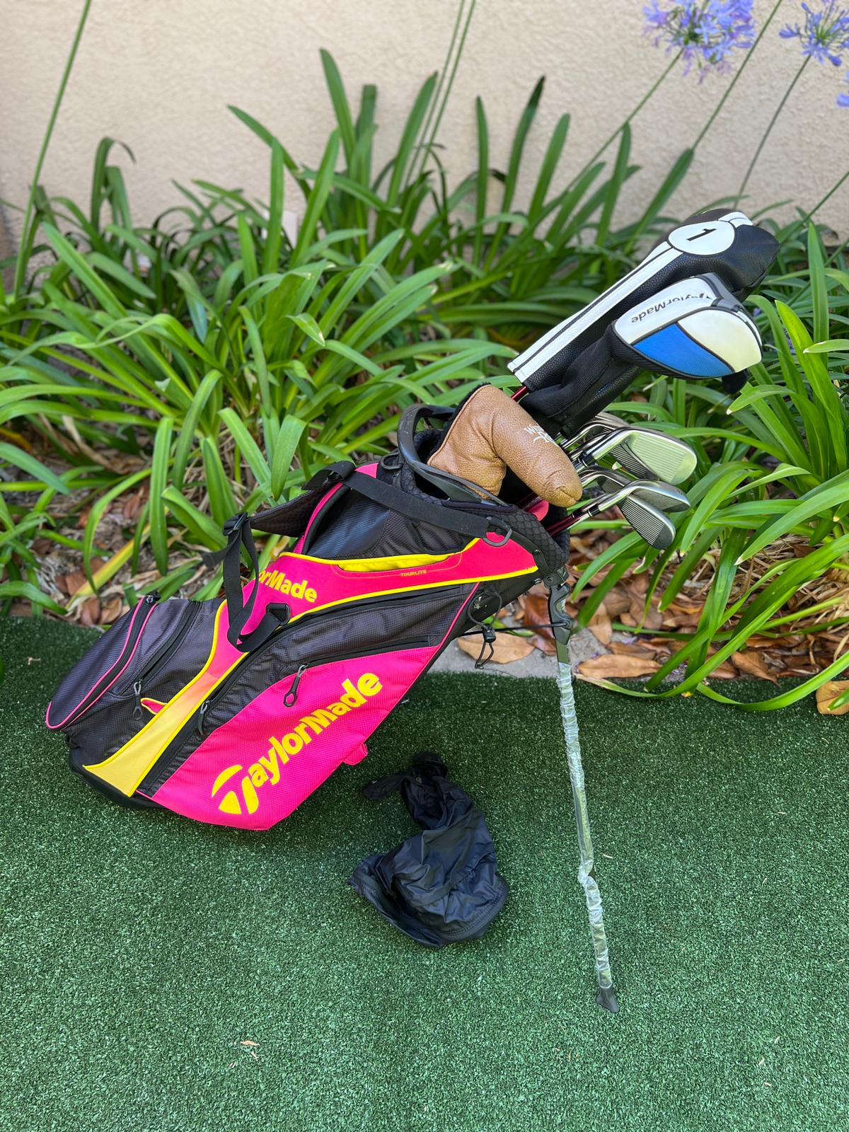 TaylorMade Complete Golf Set, Stiff, rac OS Irons, Woods, Putter, Stand