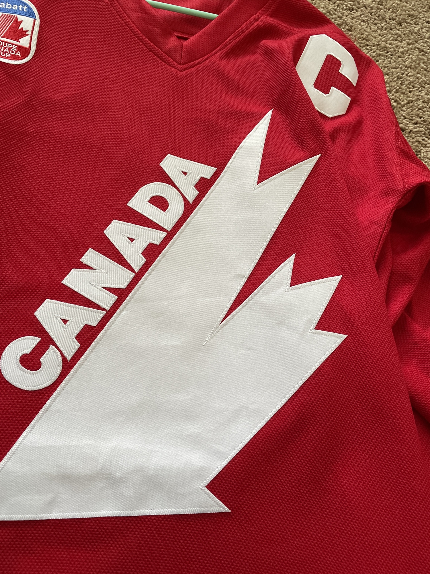 Wayne Gretzky Team Canada jersey SidelineSwap