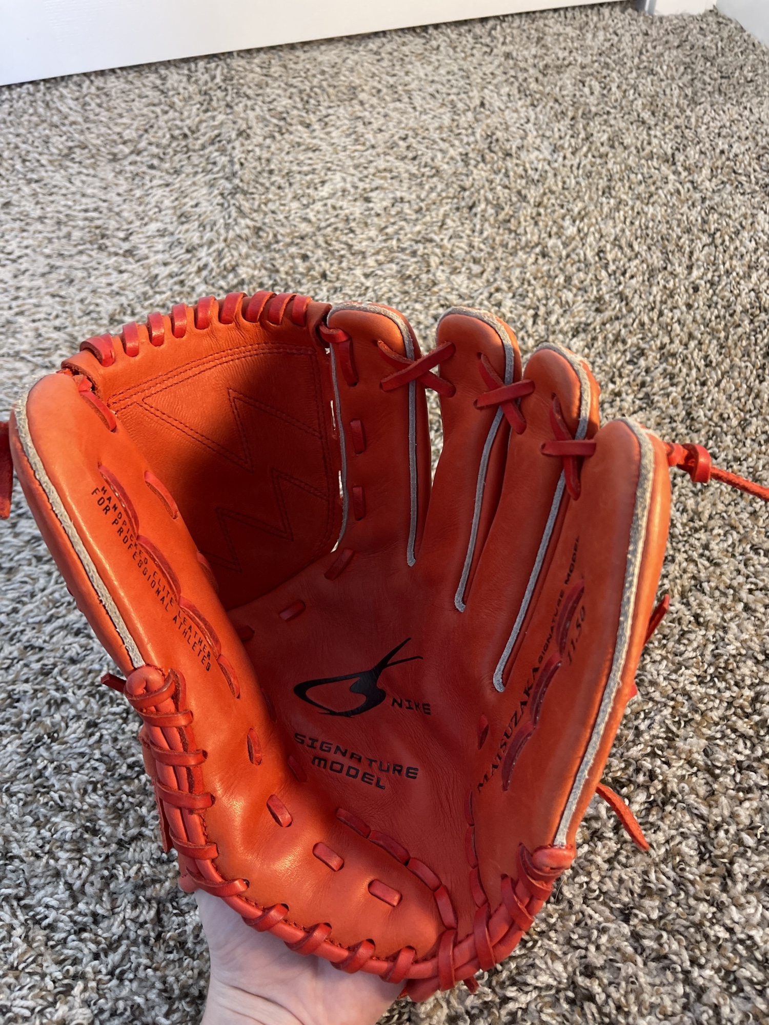 NIKE MATSUZAKA SIGNATURE MODEL 橙色 NIKE(ナイキ) 軟式グローブ オレンジ SIGNATURE ピッチャー用
